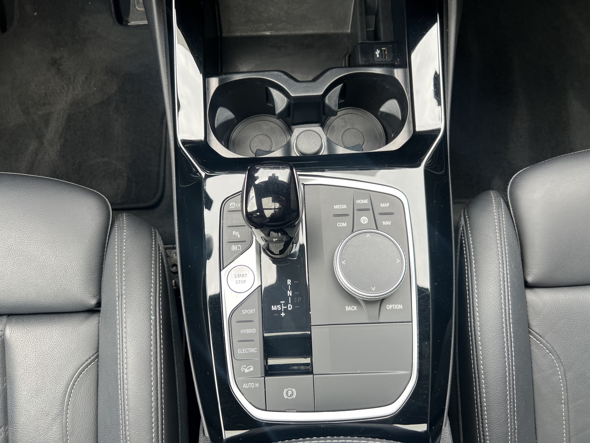 BMW X3 xDrive 30e M Sport-image-17
