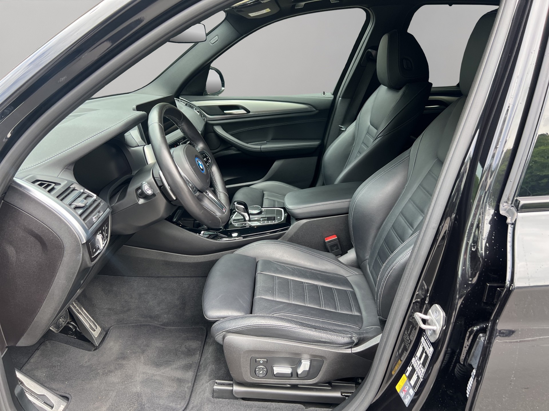 BMW X3 xDrive 30e M Sport-image-11