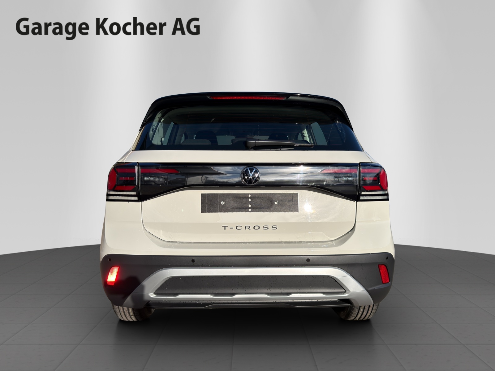 VW T-Cross 1.0 TSI-showroom-element-3