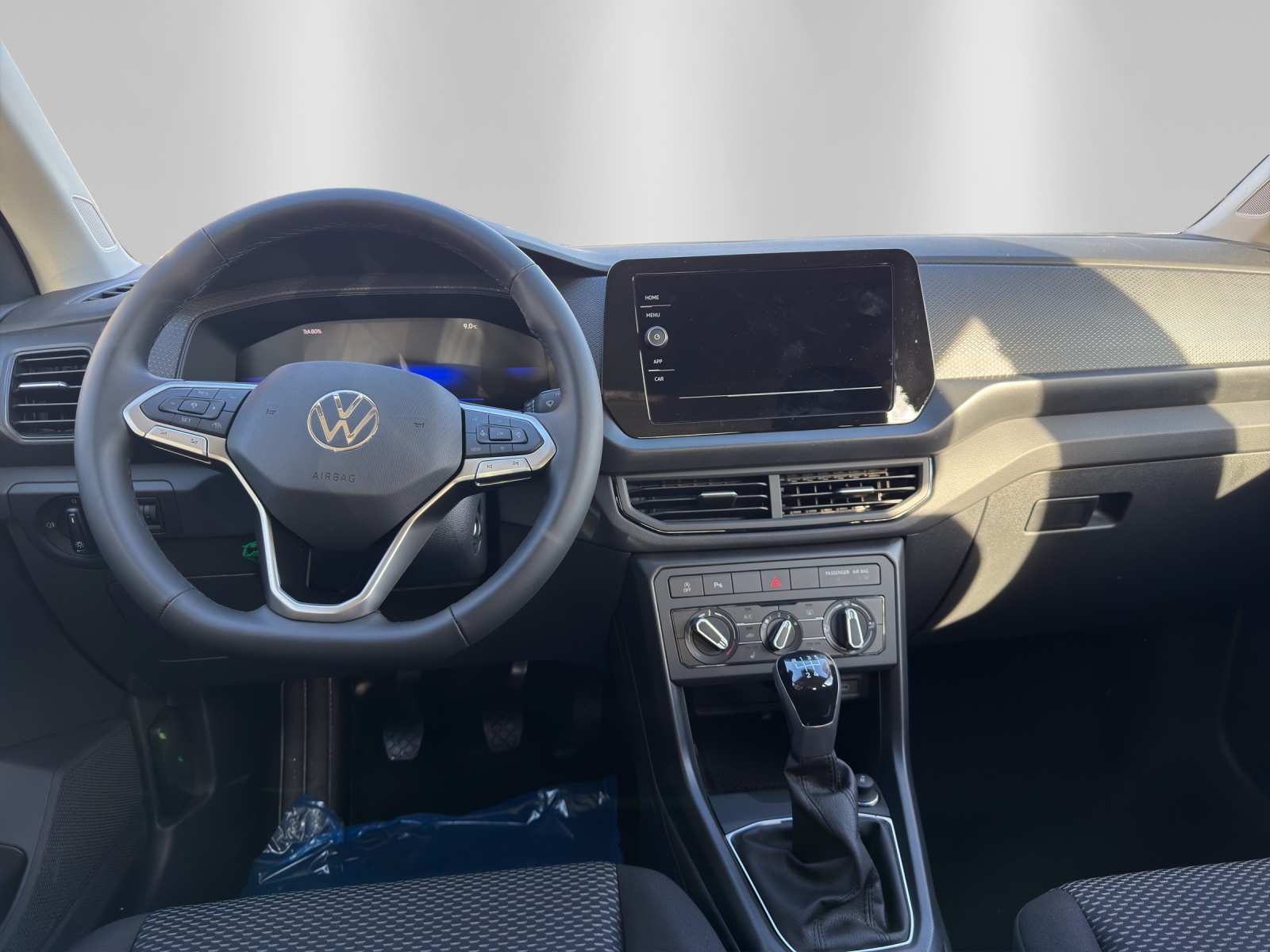VW T-Cross 1.0 TSI-image-9