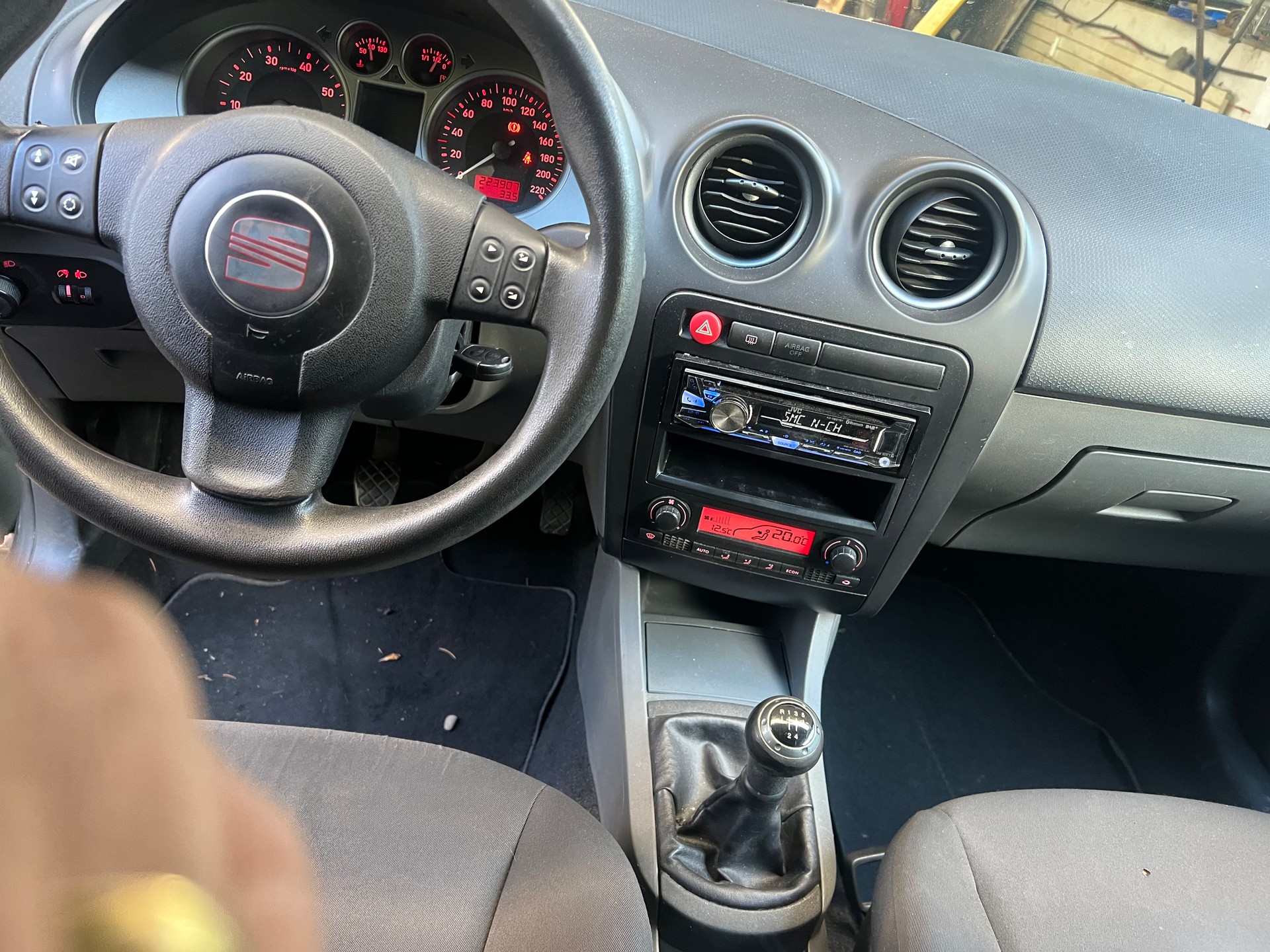 SEAT Ibiza 1.6 16V Shake-image-6