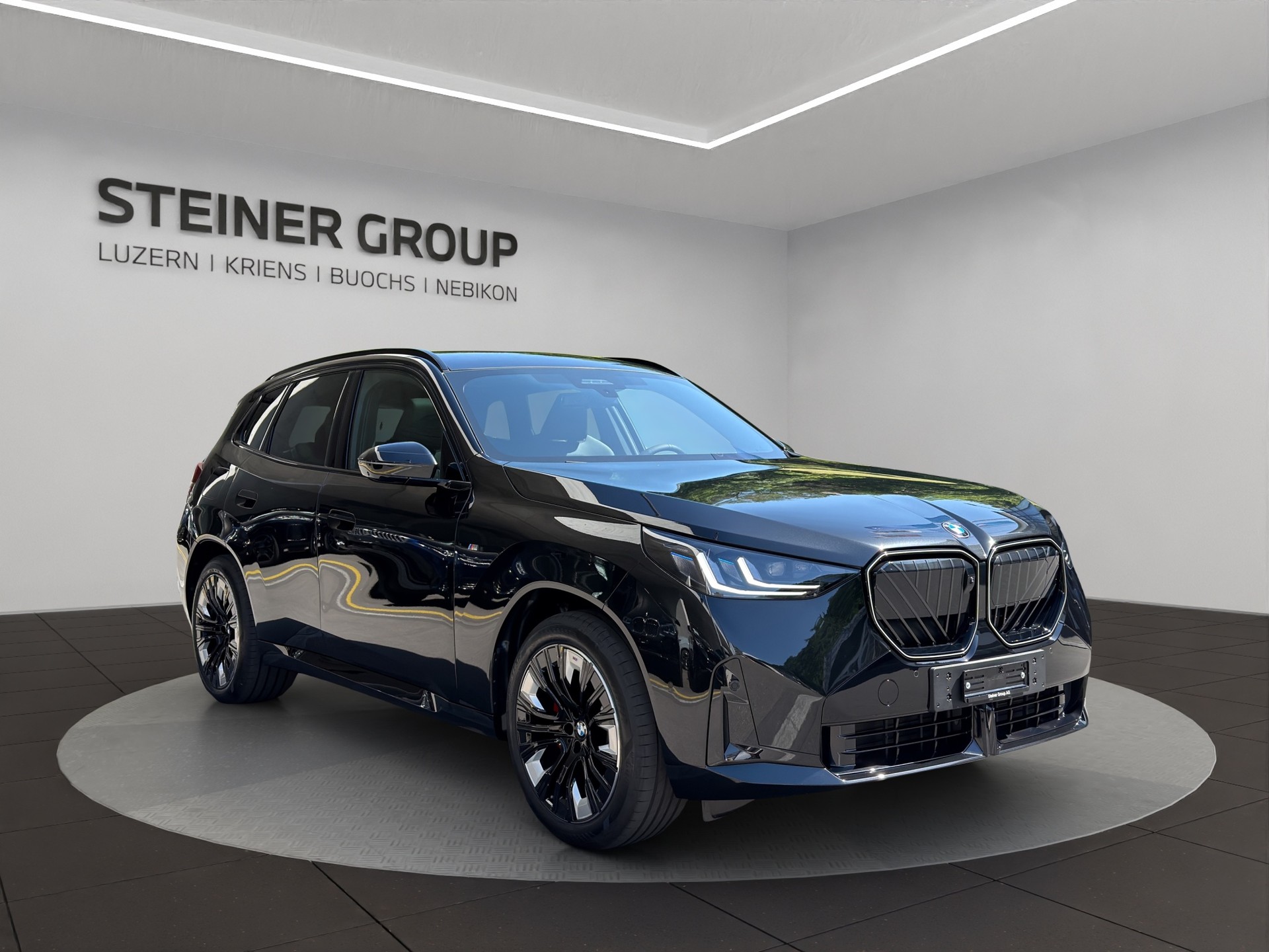 BMW X3 xDrive 30e M Sport Pro-showroom-element-2