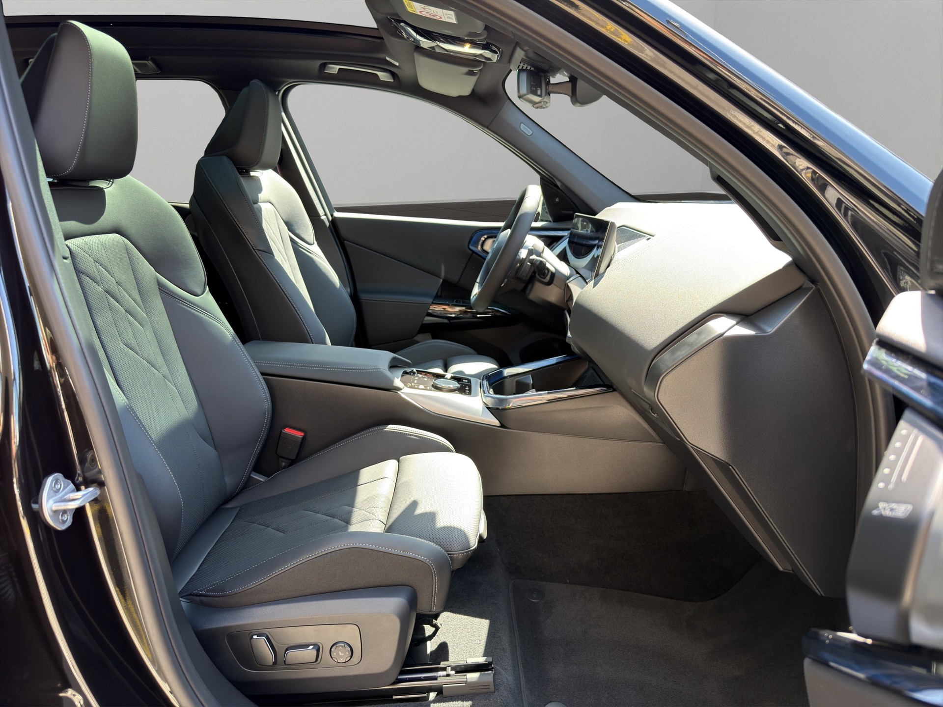 BMW X3 xDrive 30e M Sport Pro-image-19