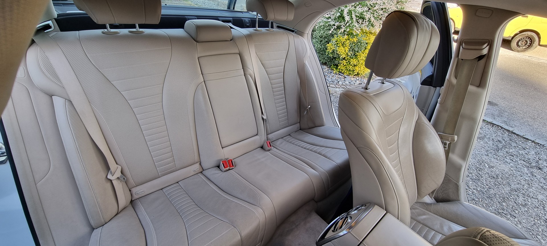 MERCEDES-BENZ S 500 4Matic 7G-Tronic-image-11