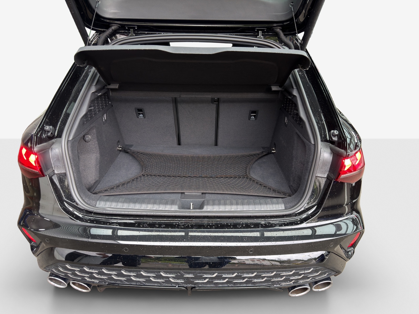 AUDI S3 Sportback TFSI quattro S-tronic-image-12
