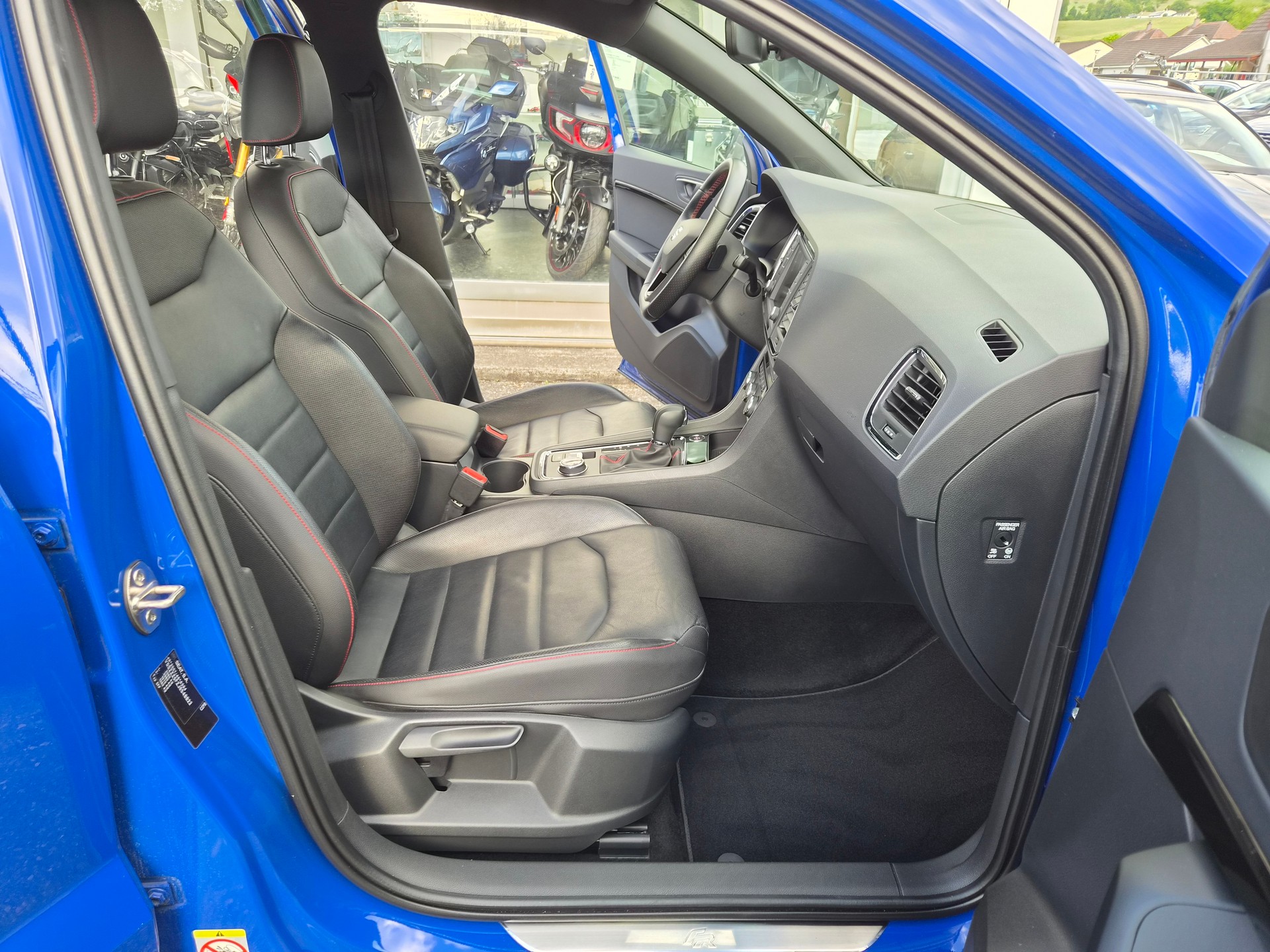 SEAT Ateca 2.0 TSI FR 4Drive DSG-image-9
