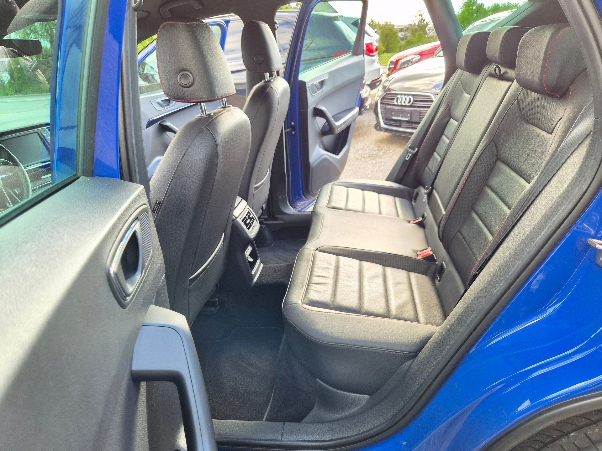 SEAT Ateca 2.0 TSI FR 4Drive DSG-image-8