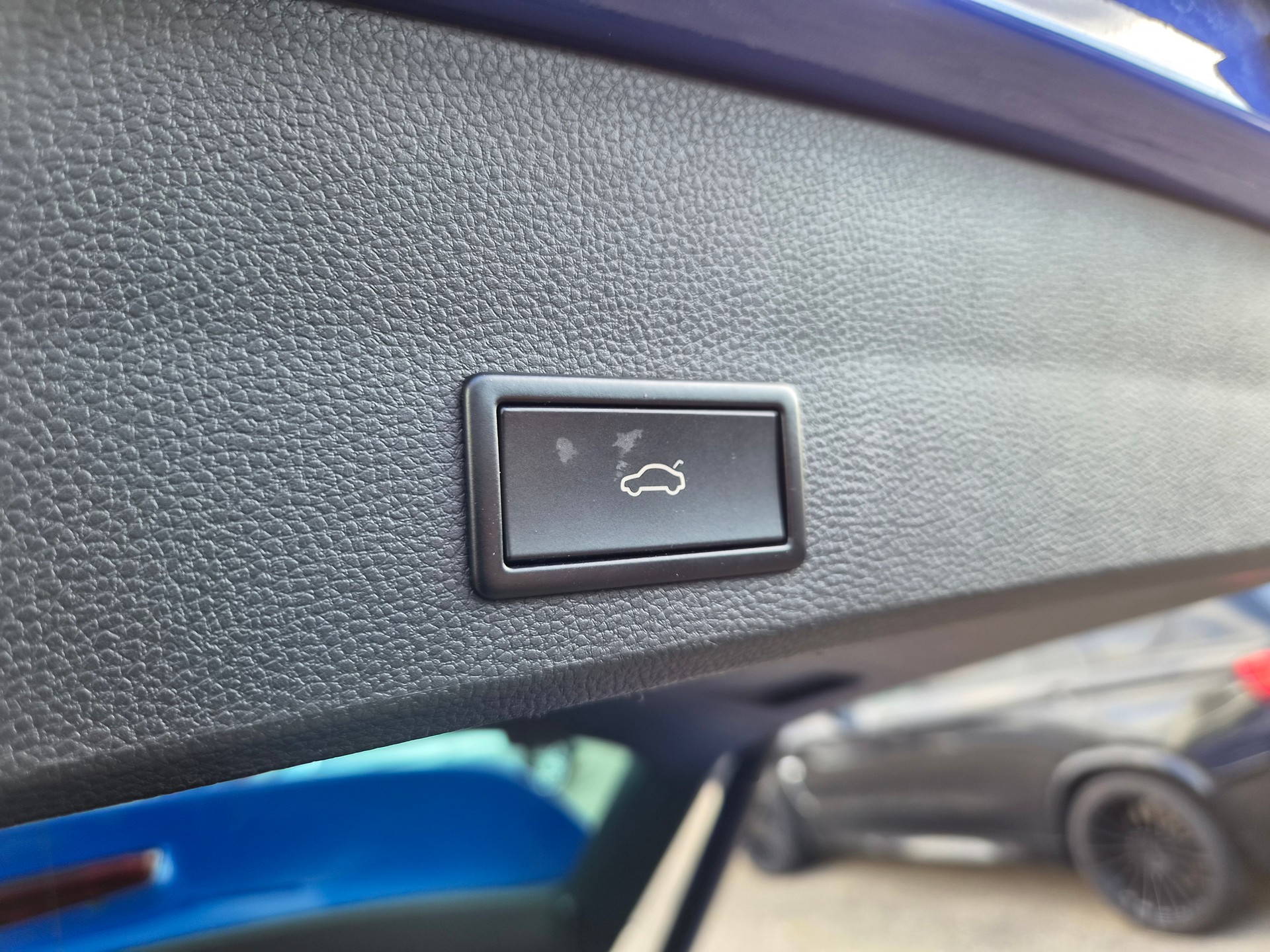 SEAT Ateca 2.0 TSI FR 4Drive DSG-image-12