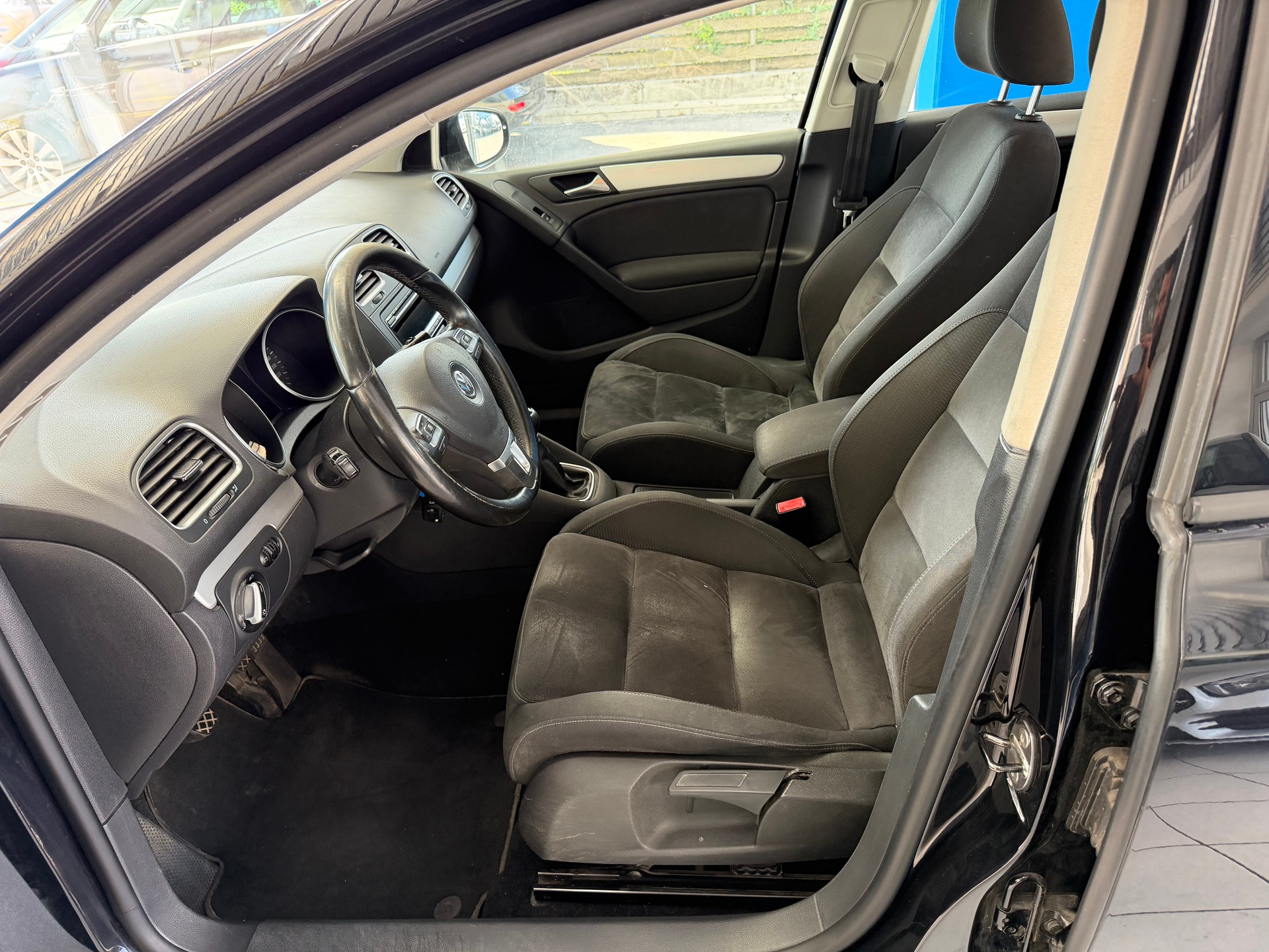 VW Golf 1.4 TSI Comfortline-image-11