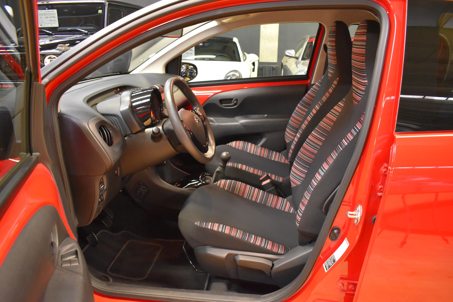 CITROEN C1 1.0 VTi Shine Stop&Start ***FaceLift Model 2021 - 72PS***-image-4