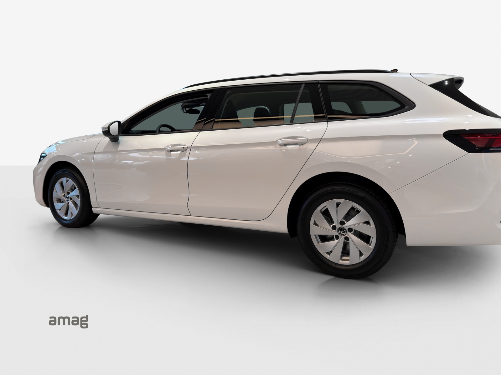 VW Passat Variant 2.0 TDI evo Basis DSG-image-1