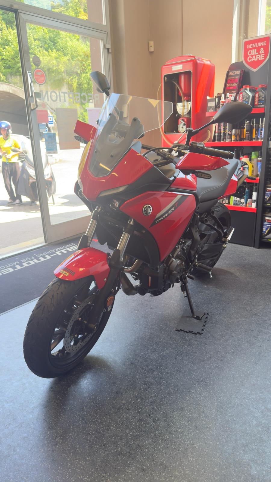 YAMAHA Tracer 7 (35kW) LEASING 0%-image-1