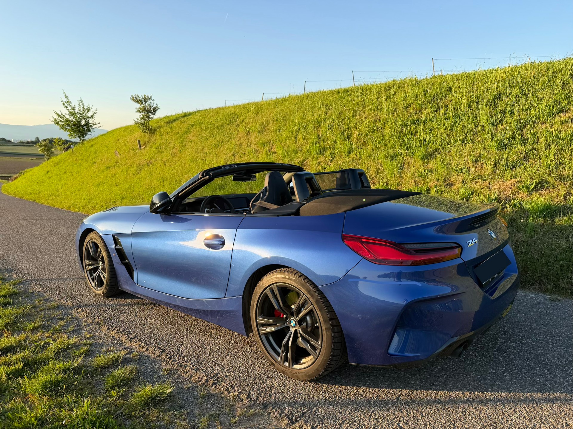 BMW 30i sDrive-image-6