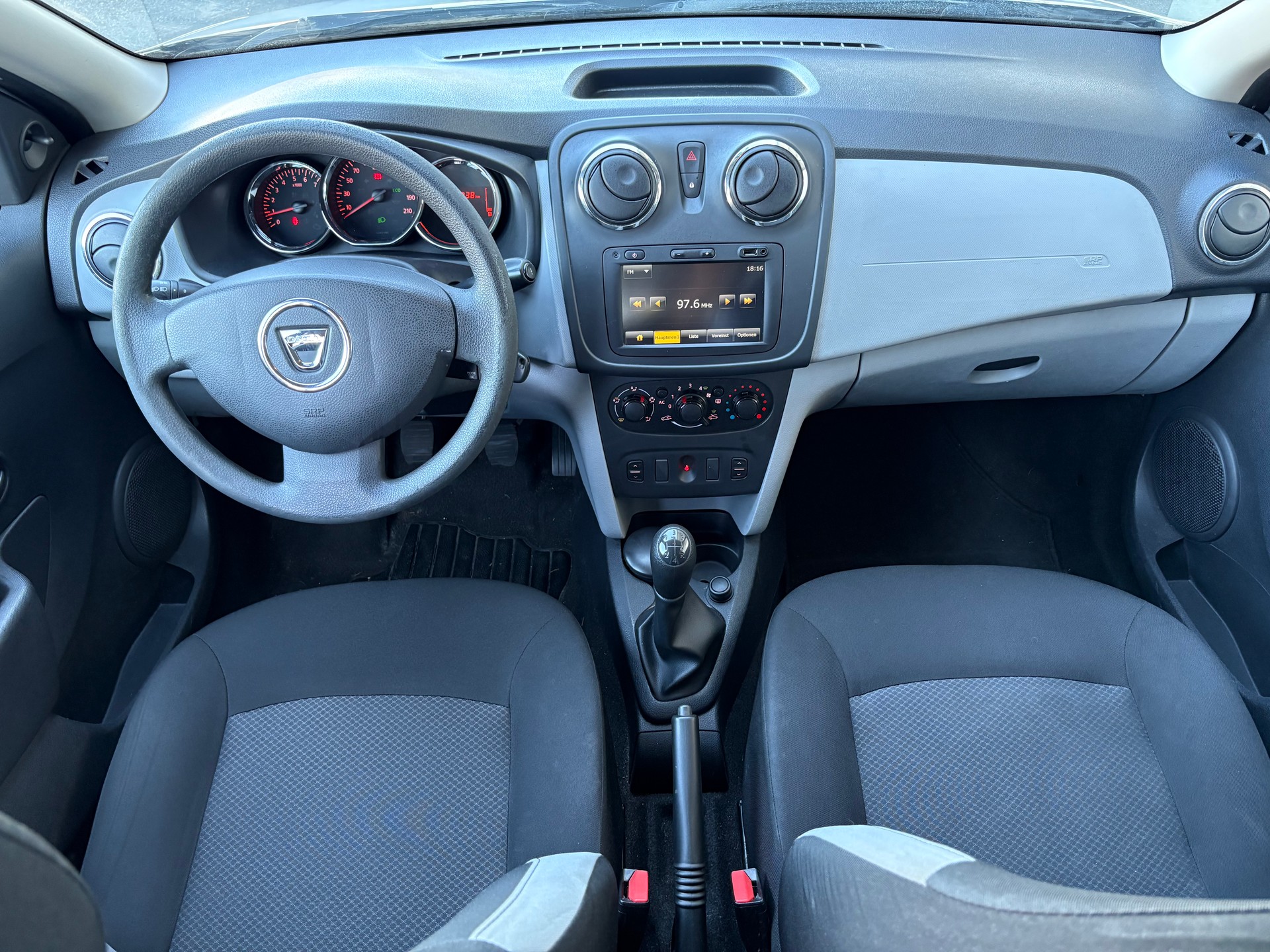 DACIA Logan MCV 0.9 Lauréate-image-9