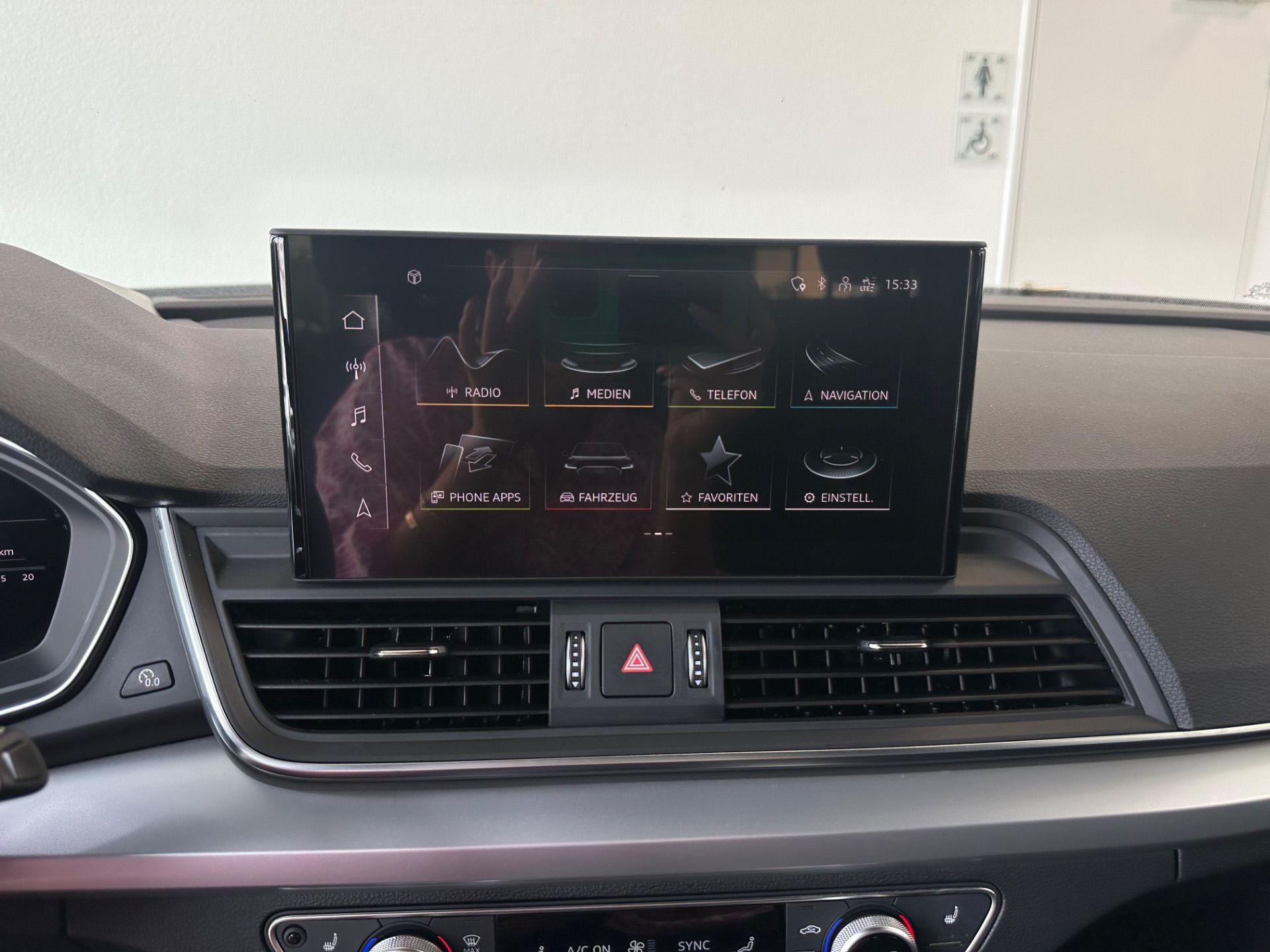 AUDI Q5 Sportback 50 TDI S line Blackedition quattro tiptronic-image-16