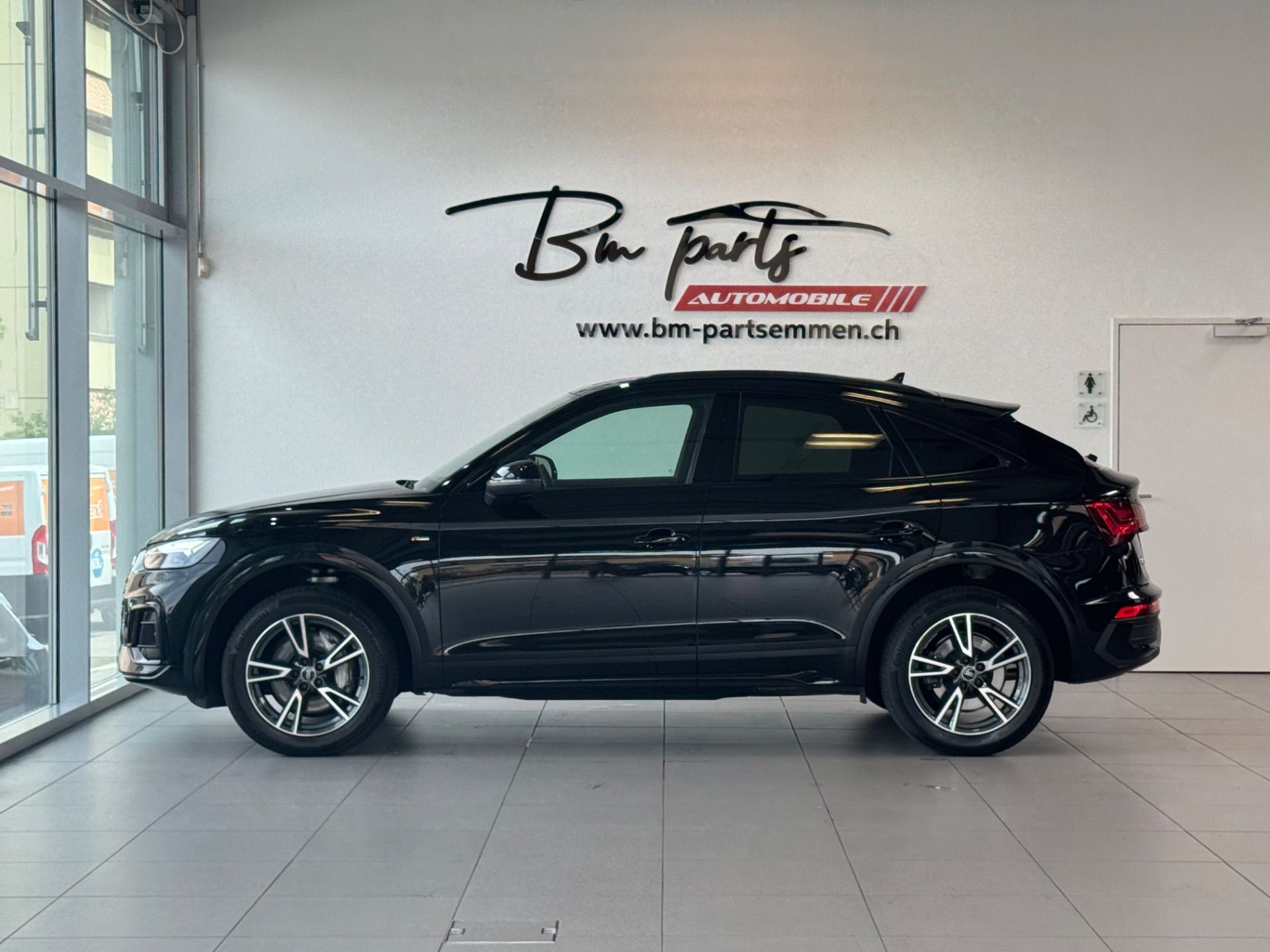 AUDI Q5 Sportback 50 TDI S line Blackedition quattro tiptronic-showroom-element-2
