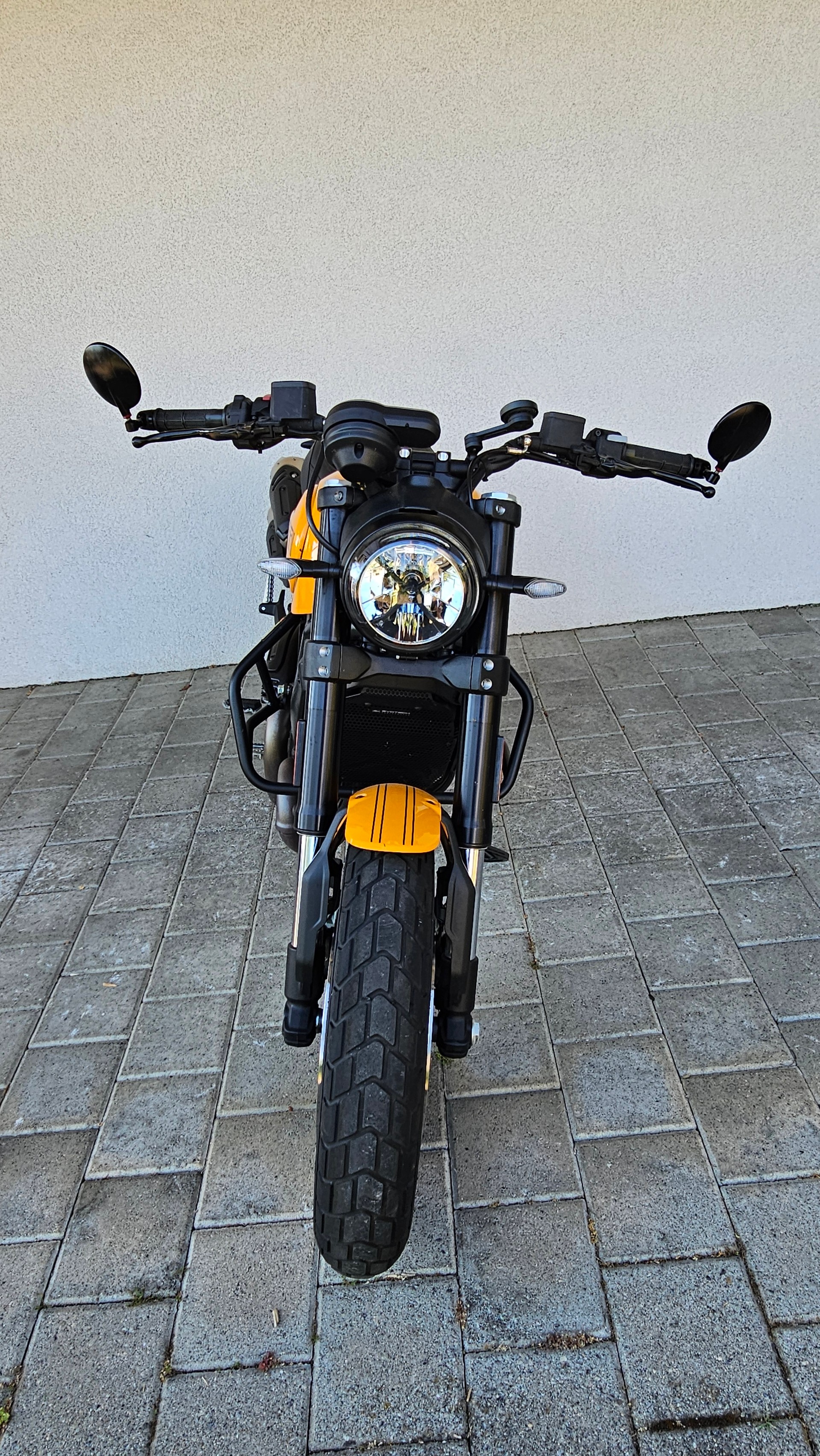 DUCATI Scrambler 1100 Tribute Pro (35kW)-image-2
