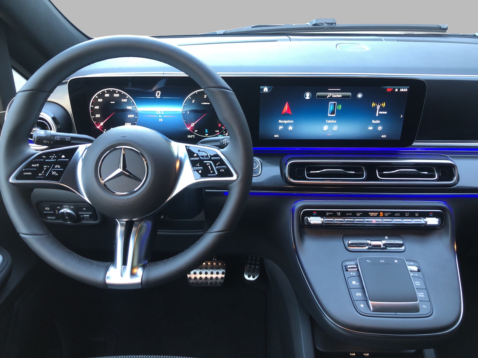 MERCEDES-BENZ V 250 d Style lang 4Matic 9G-Tronic-image-13