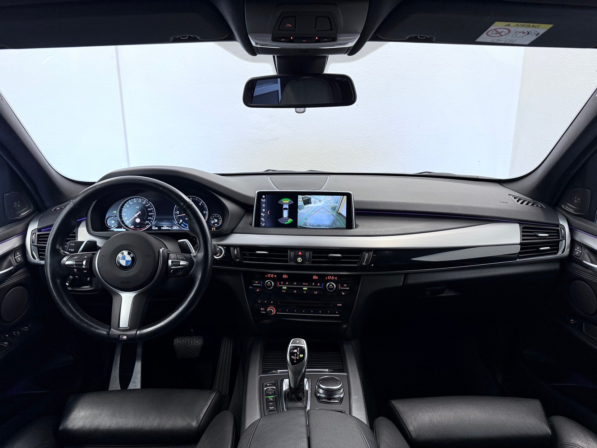 BMW X5 xDrive M50d Steptronic-image-23
