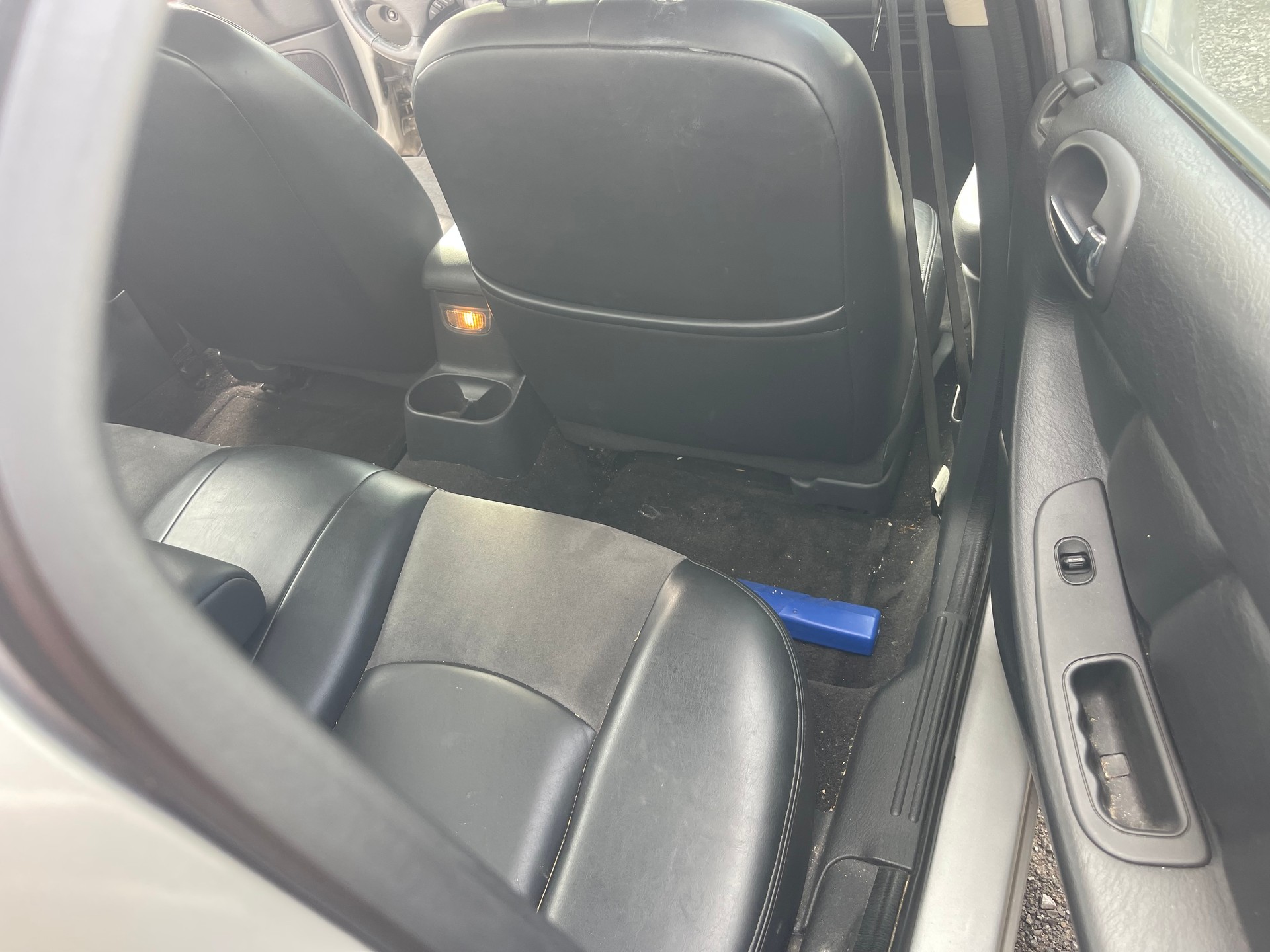 CHRYSLER Sebring 2.7 V6 Limited (LX)-image-9