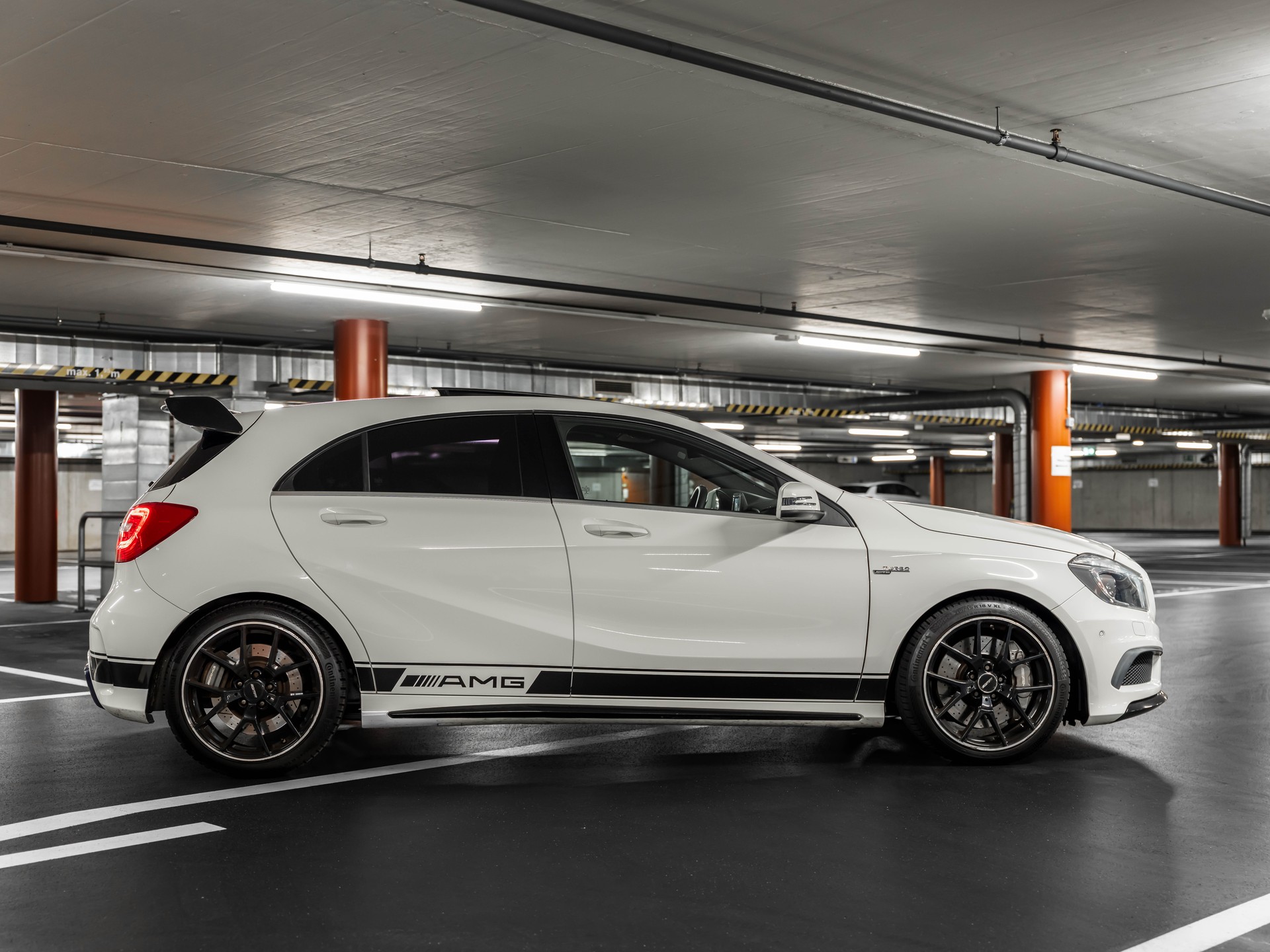 MERCEDES-BENZ A 45 AMG 4Matic Speedshift 7G-DCT-image-13