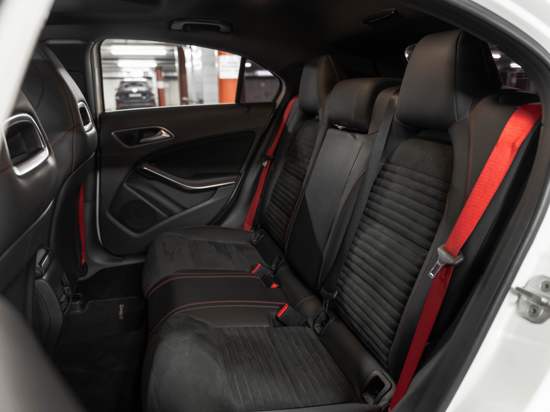 MERCEDES-BENZ A 45 AMG 4Matic Speedshift 7G-DCT-image-29