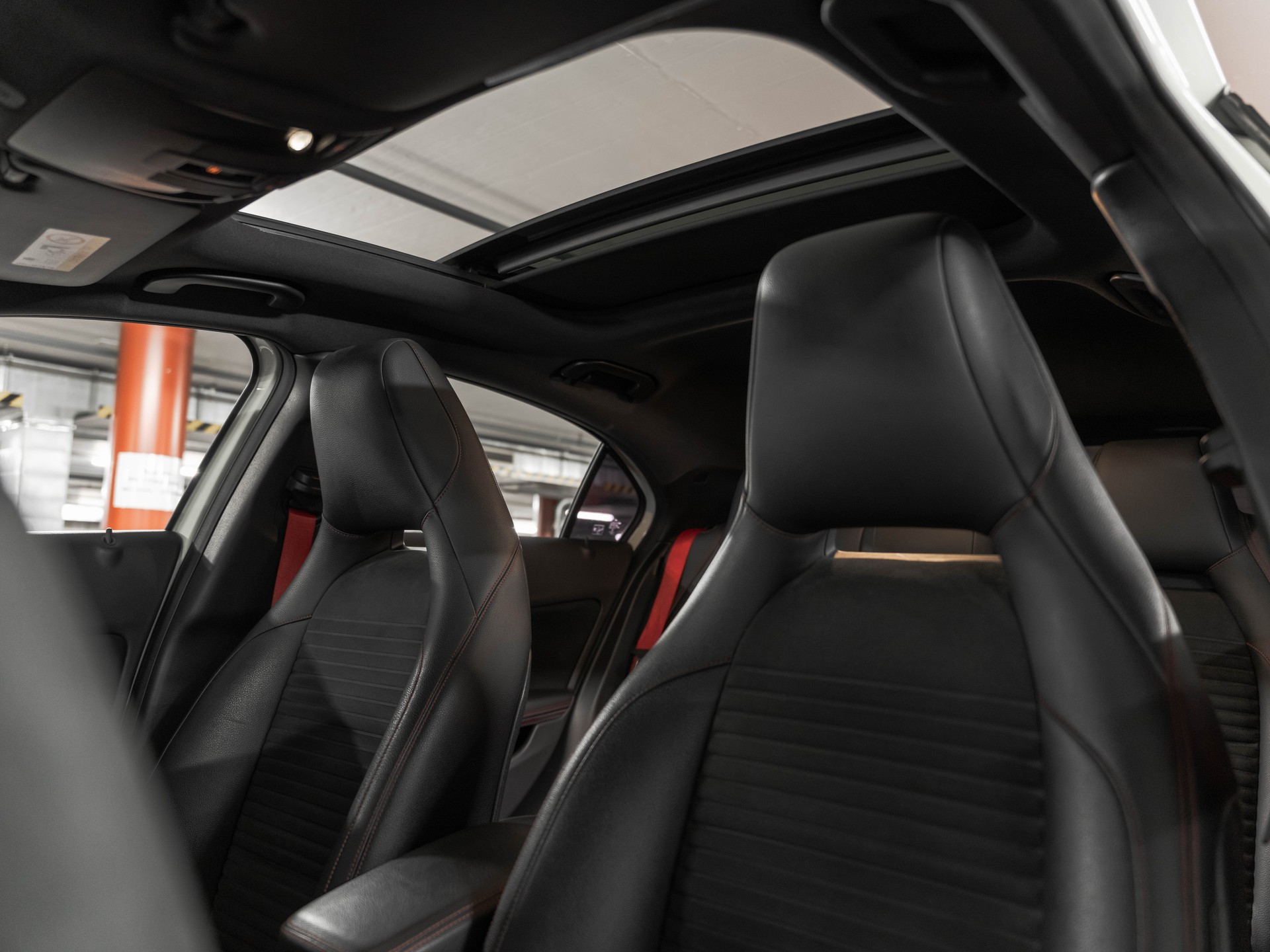MERCEDES-BENZ A 45 AMG 4Matic Speedshift 7G-DCT-image-27