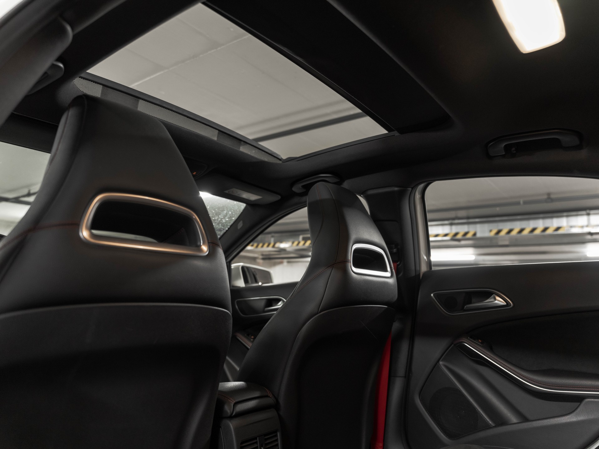 MERCEDES-BENZ A 45 AMG 4Matic Speedshift 7G-DCT-image-28