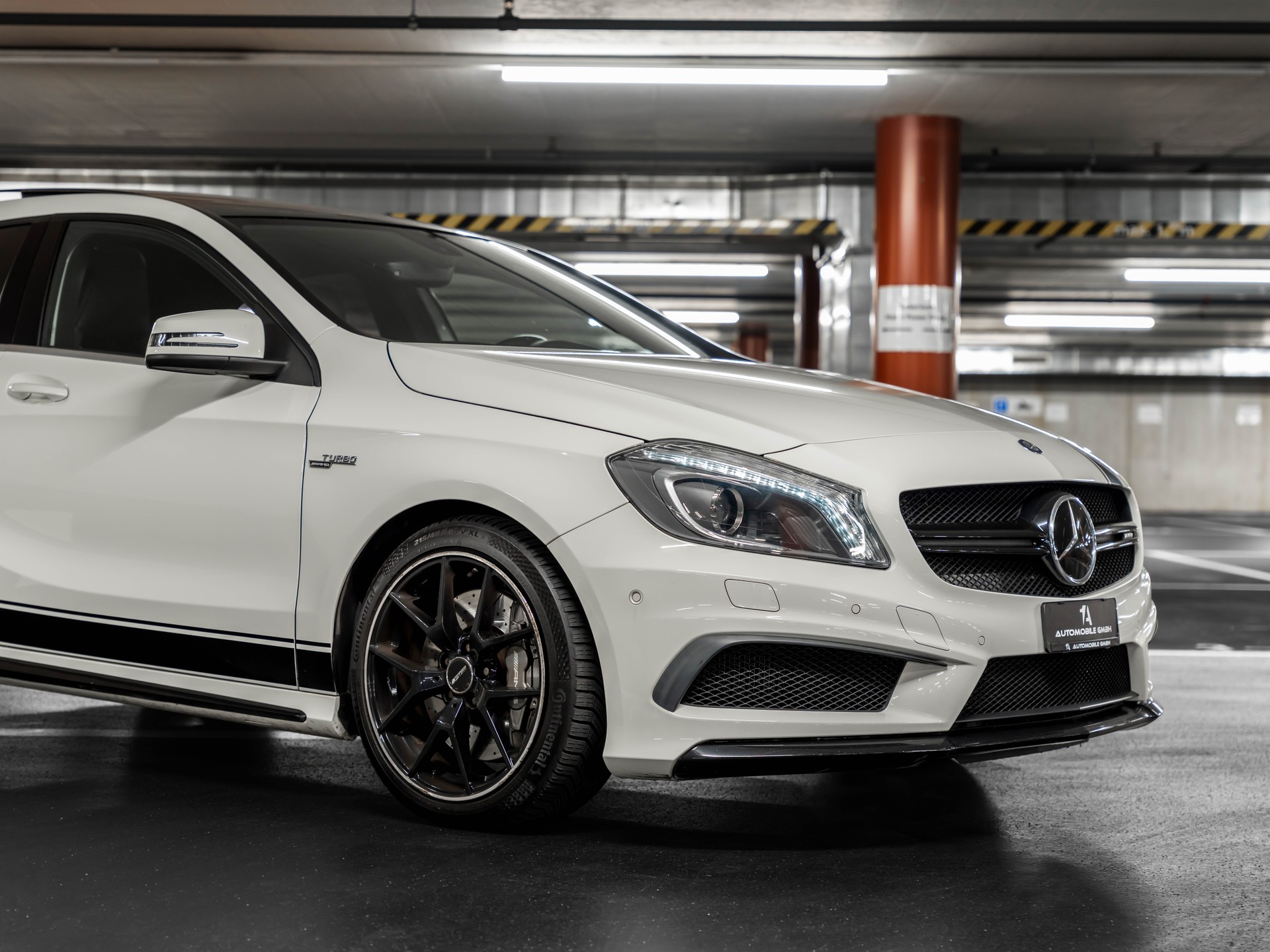 MERCEDES-BENZ A 45 AMG 4Matic Speedshift 7G-DCT-image-14