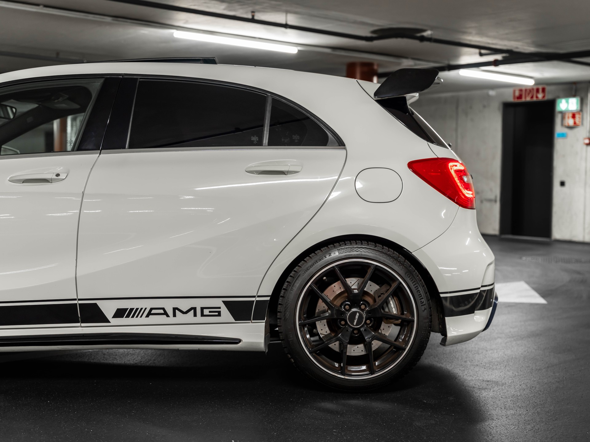 MERCEDES-BENZ A 45 AMG 4Matic Speedshift 7G-DCT-image-4