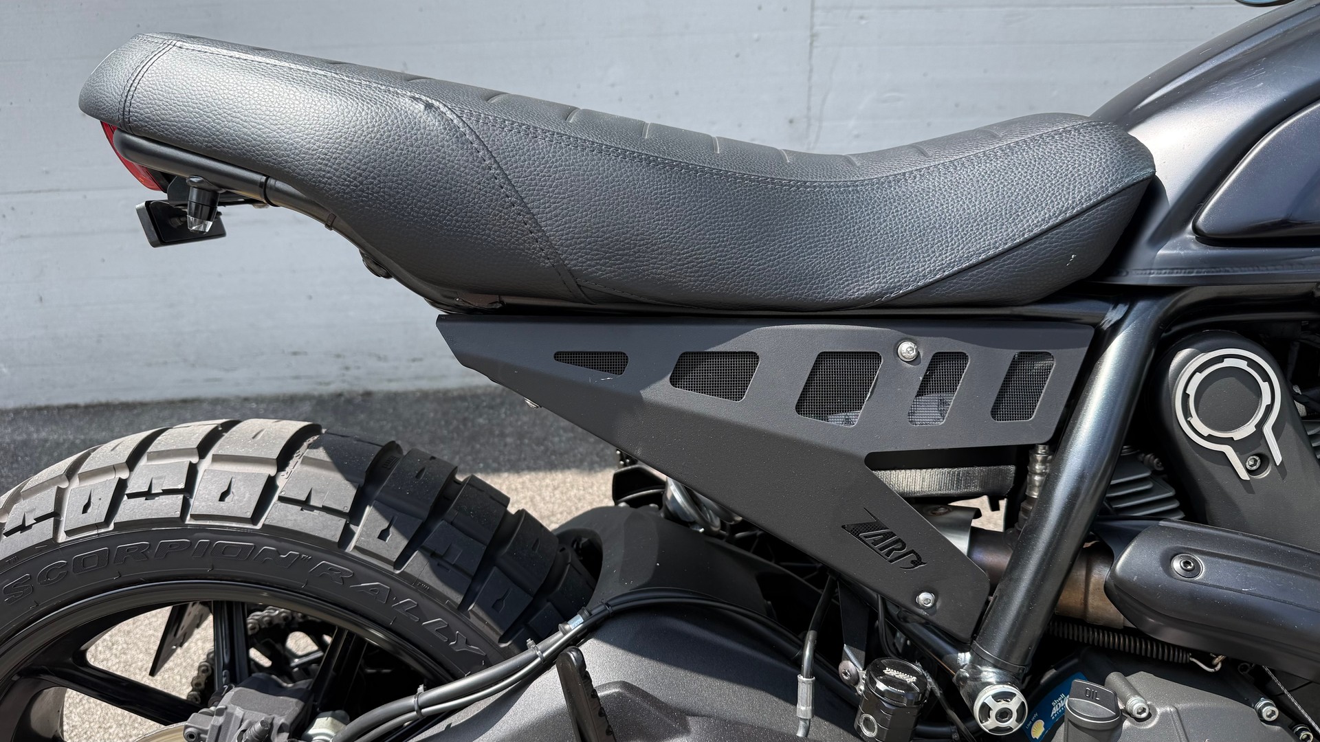 DUCATI SCRAMBLER 803-image-1