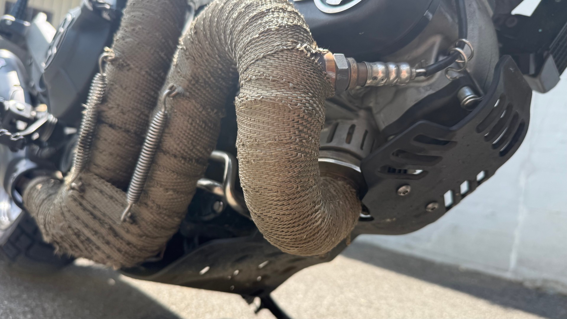 DUCATI SCRAMBLER 803-image-2