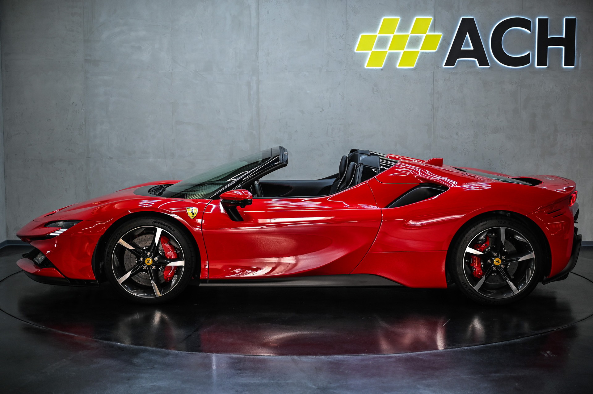 FERRARI SF90 Spider-image-7