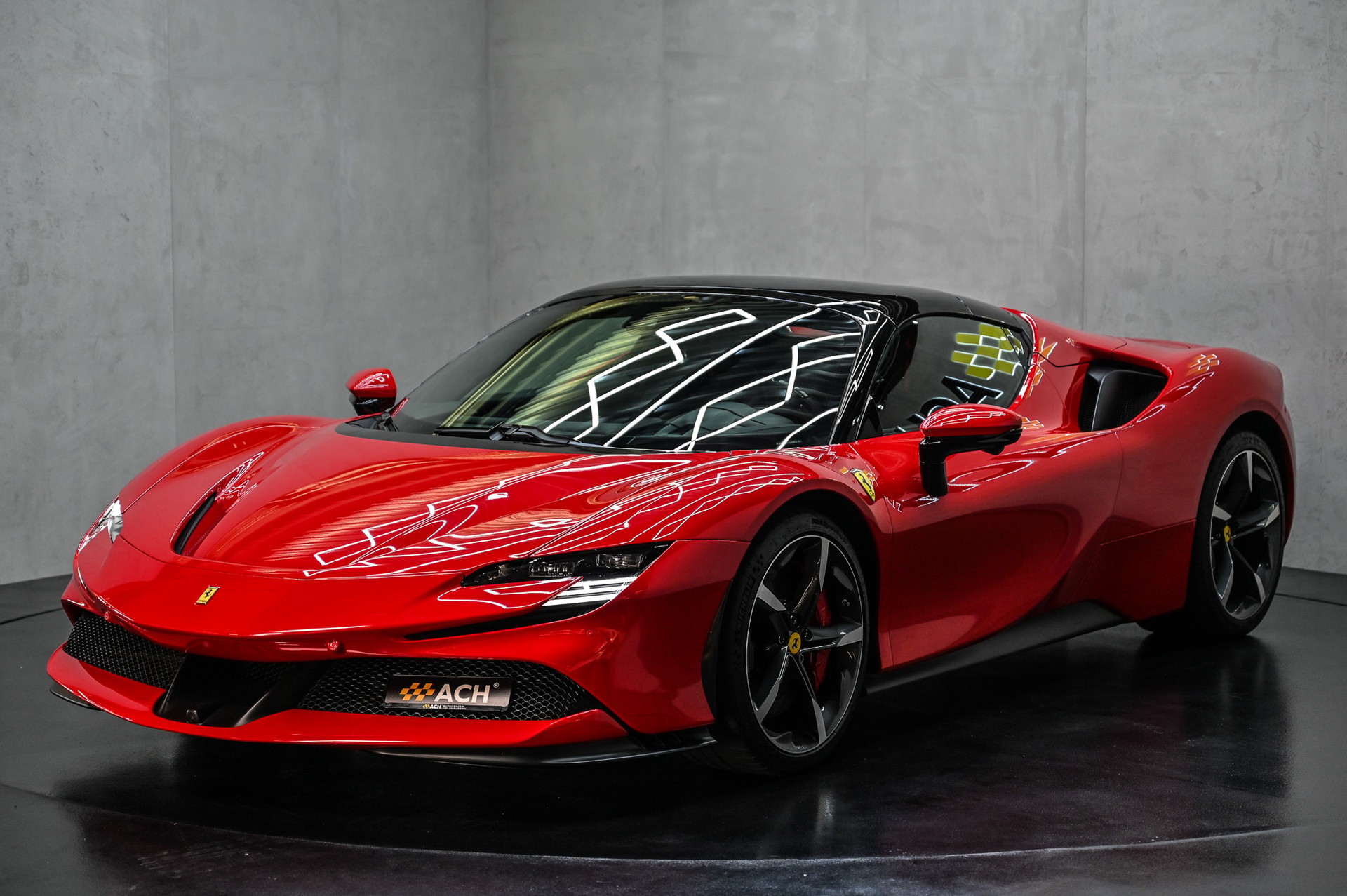 FERRARI SF90 Spider-image-5