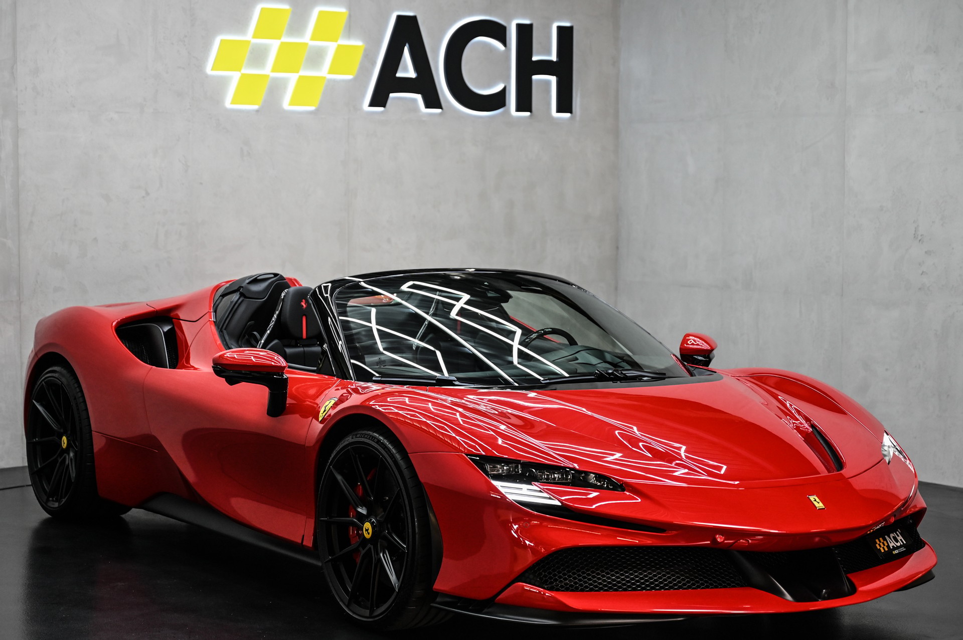 FERRARI SF90 Spider