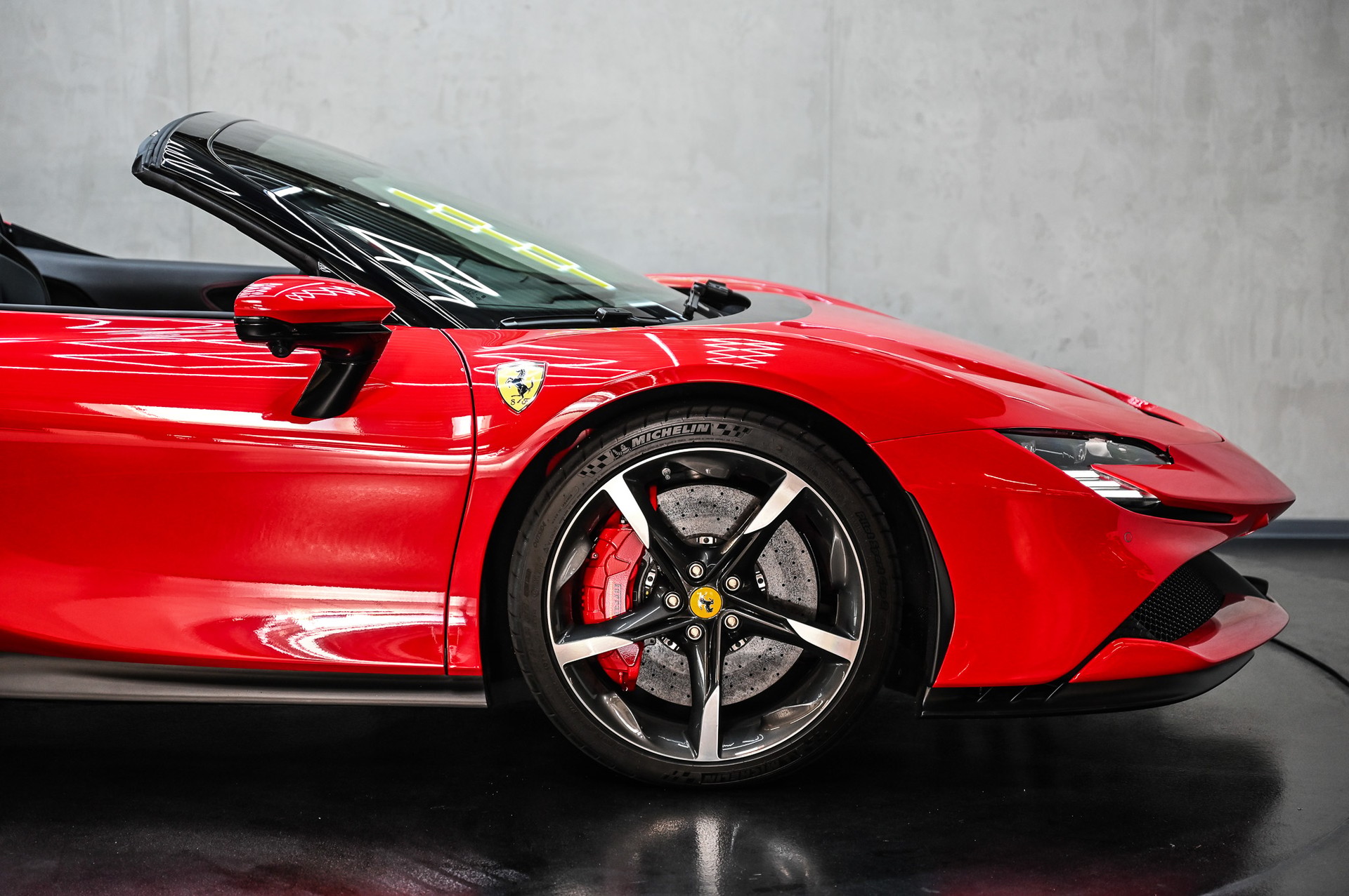 FERRARI SF90 Spider-image-16