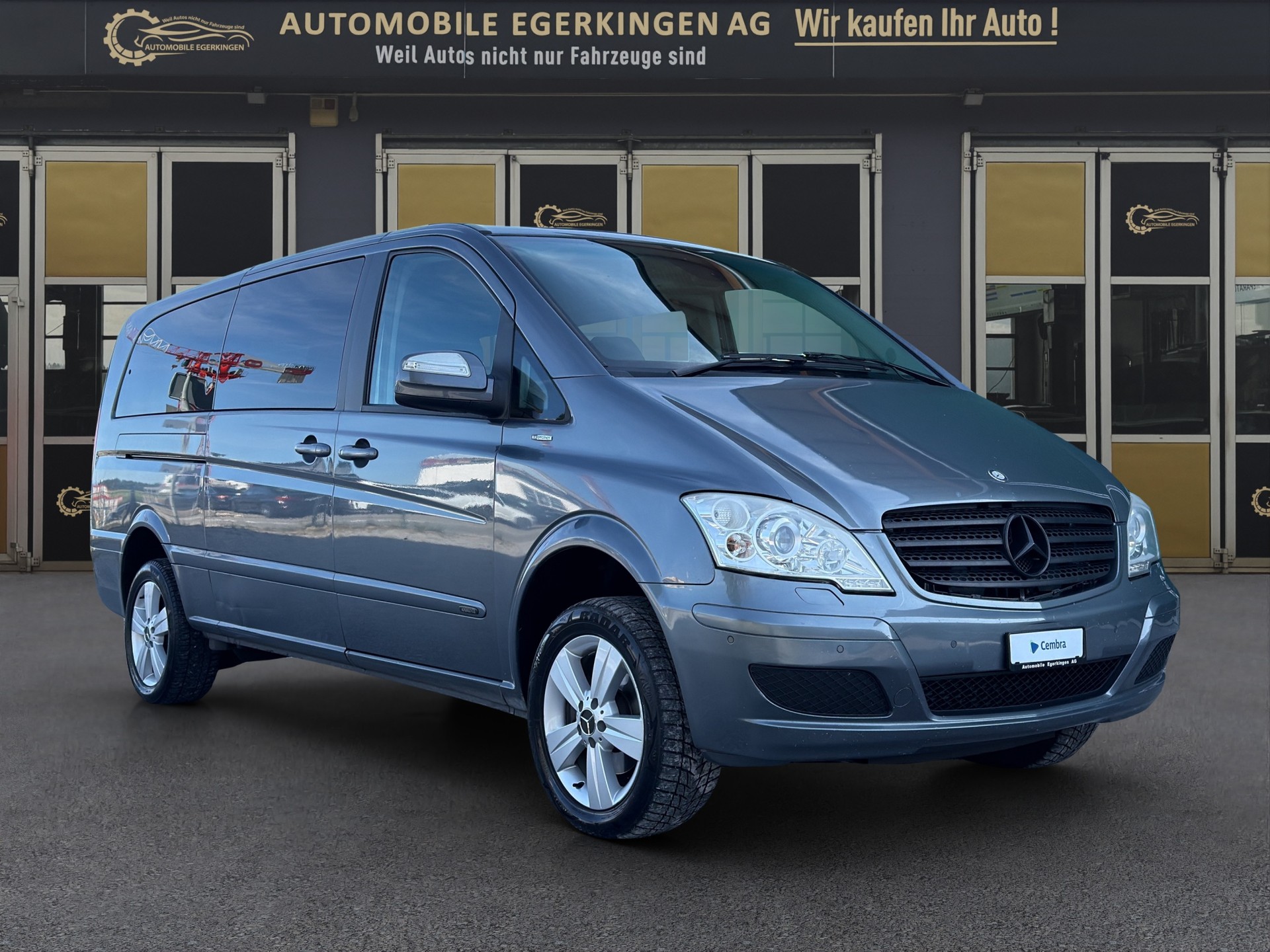 MERCEDES-BENZ Viano 2.2 CDI Blue Eff. Ambiente Ed. EL 4Matic A-showroom-element-2