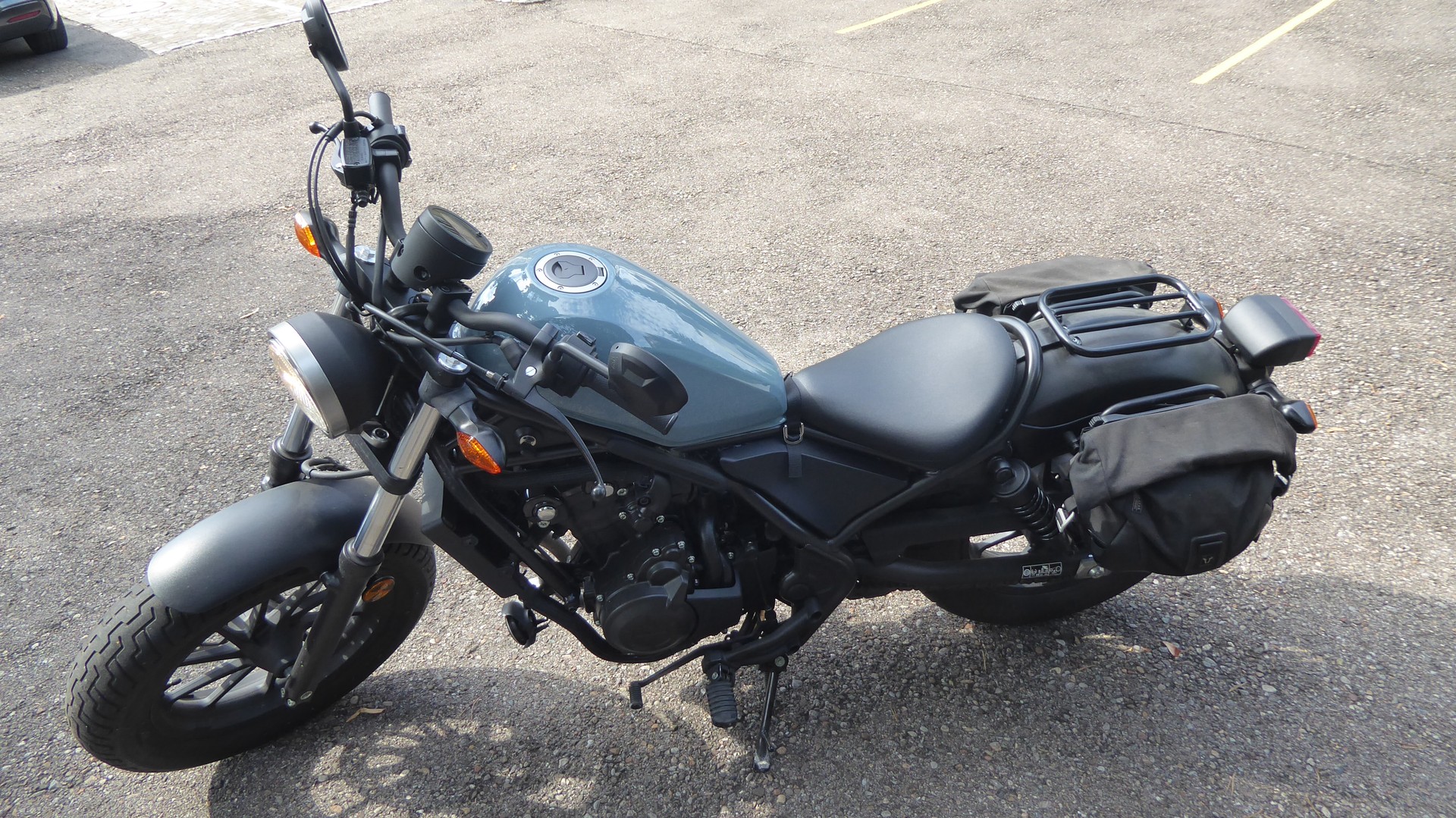 HONDA CMX500 Rebel ABS-image-2