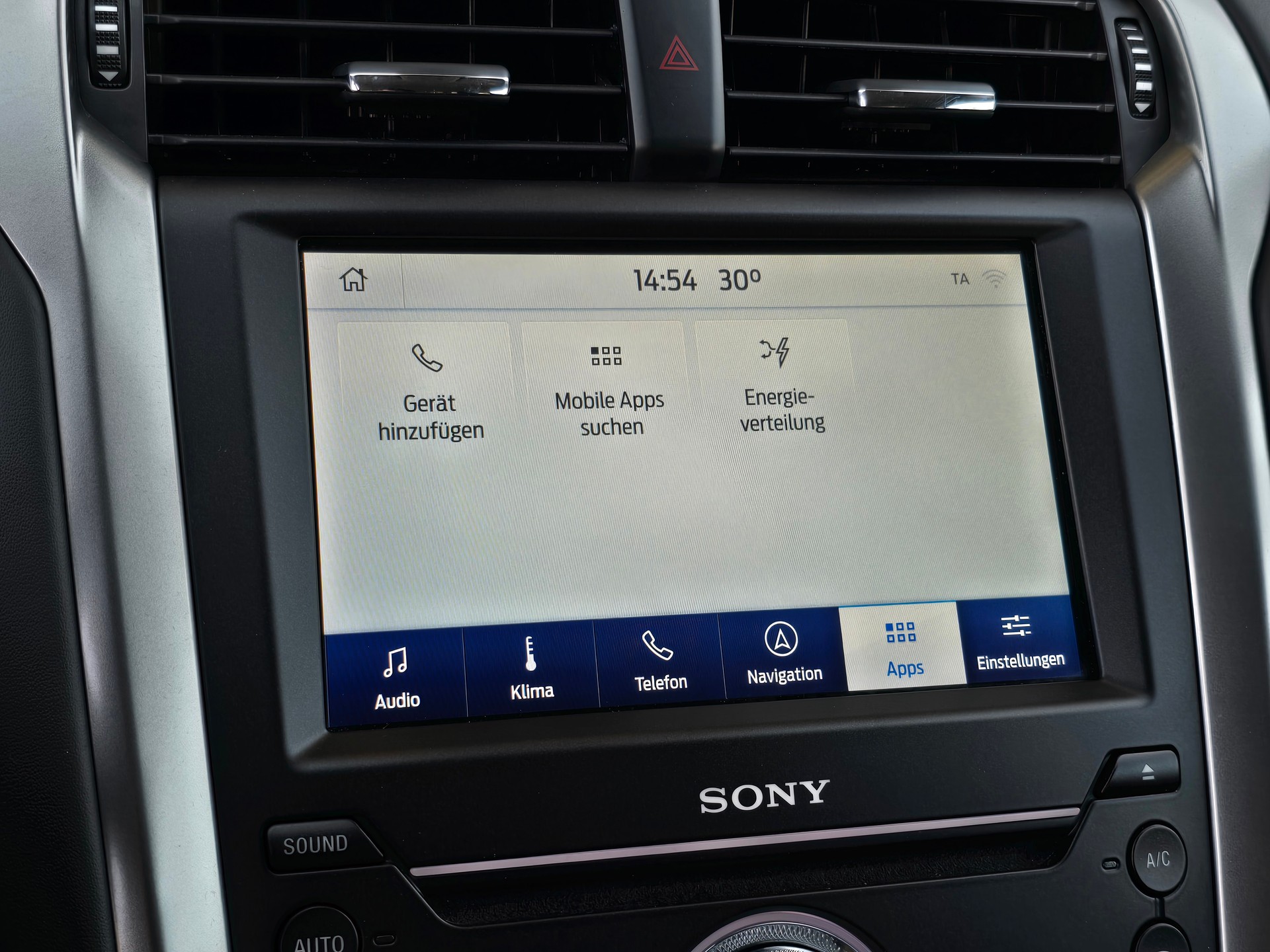 FORD Mondeo 2.0 HEV Vignale eCVT-image-24