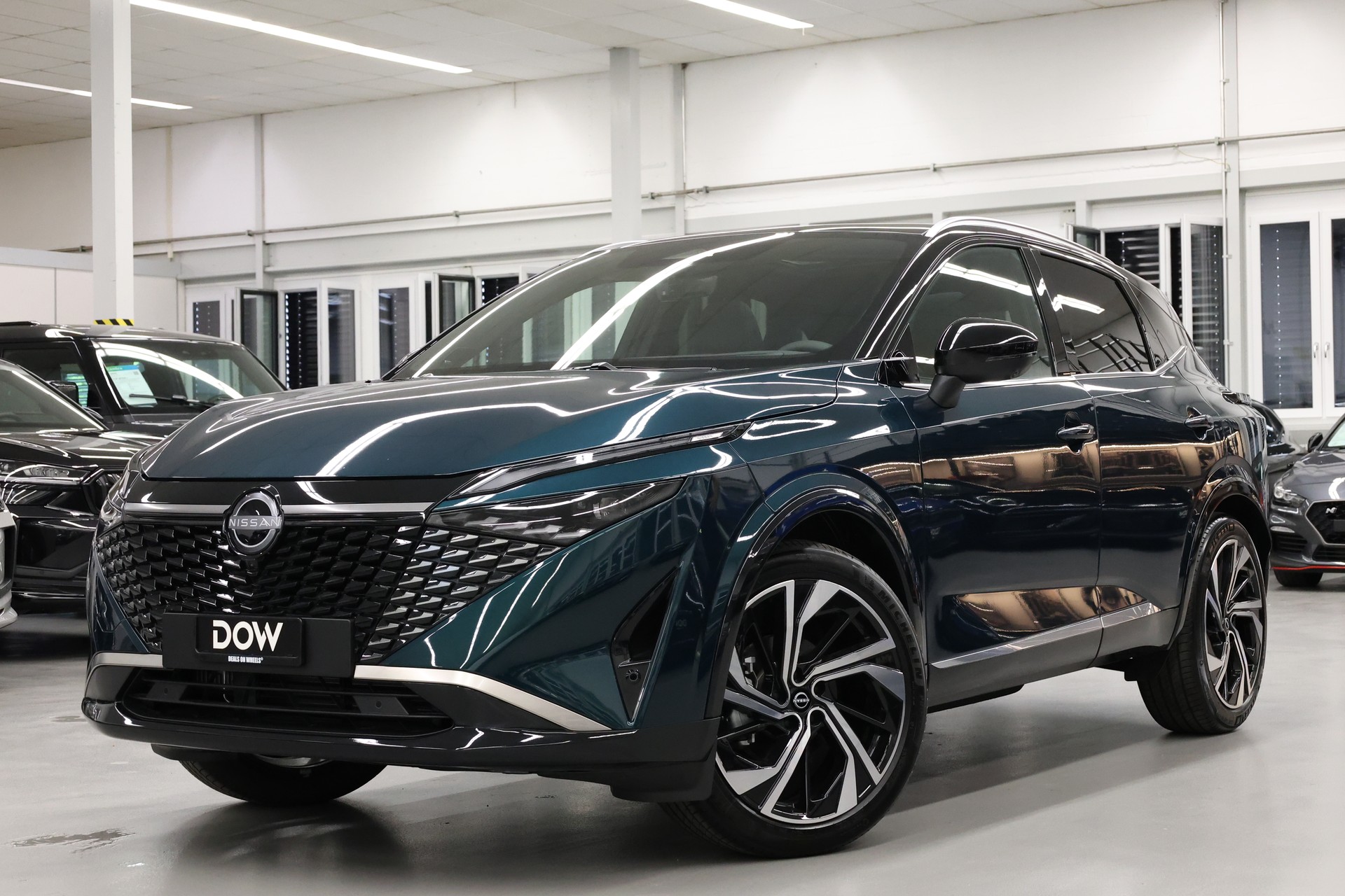 NISSAN Qashqai 1.3 DIG-T Tekna+ 4x4