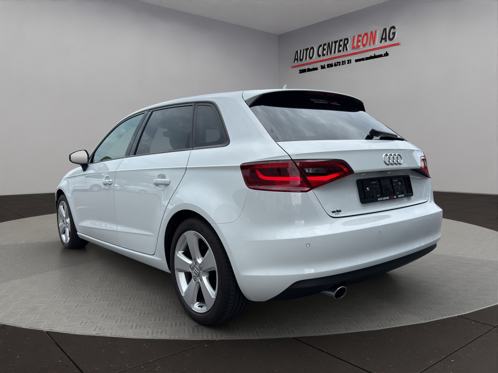 AUDI A3 Sportback 1.6 TDI Ambition-showroom-element-3