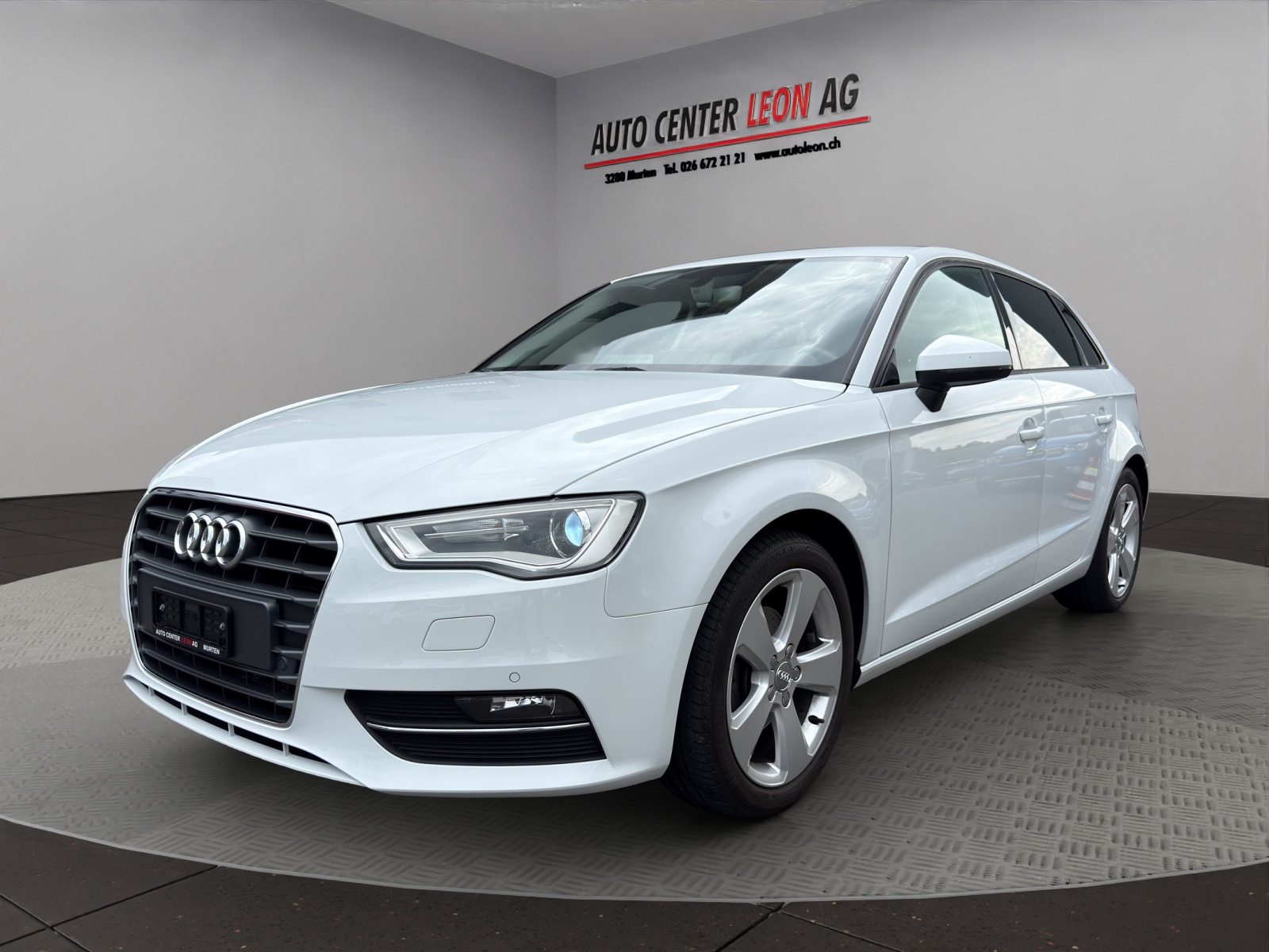 AUDI A3 Sportback 1.6 TDI Ambition-showroom-element-1