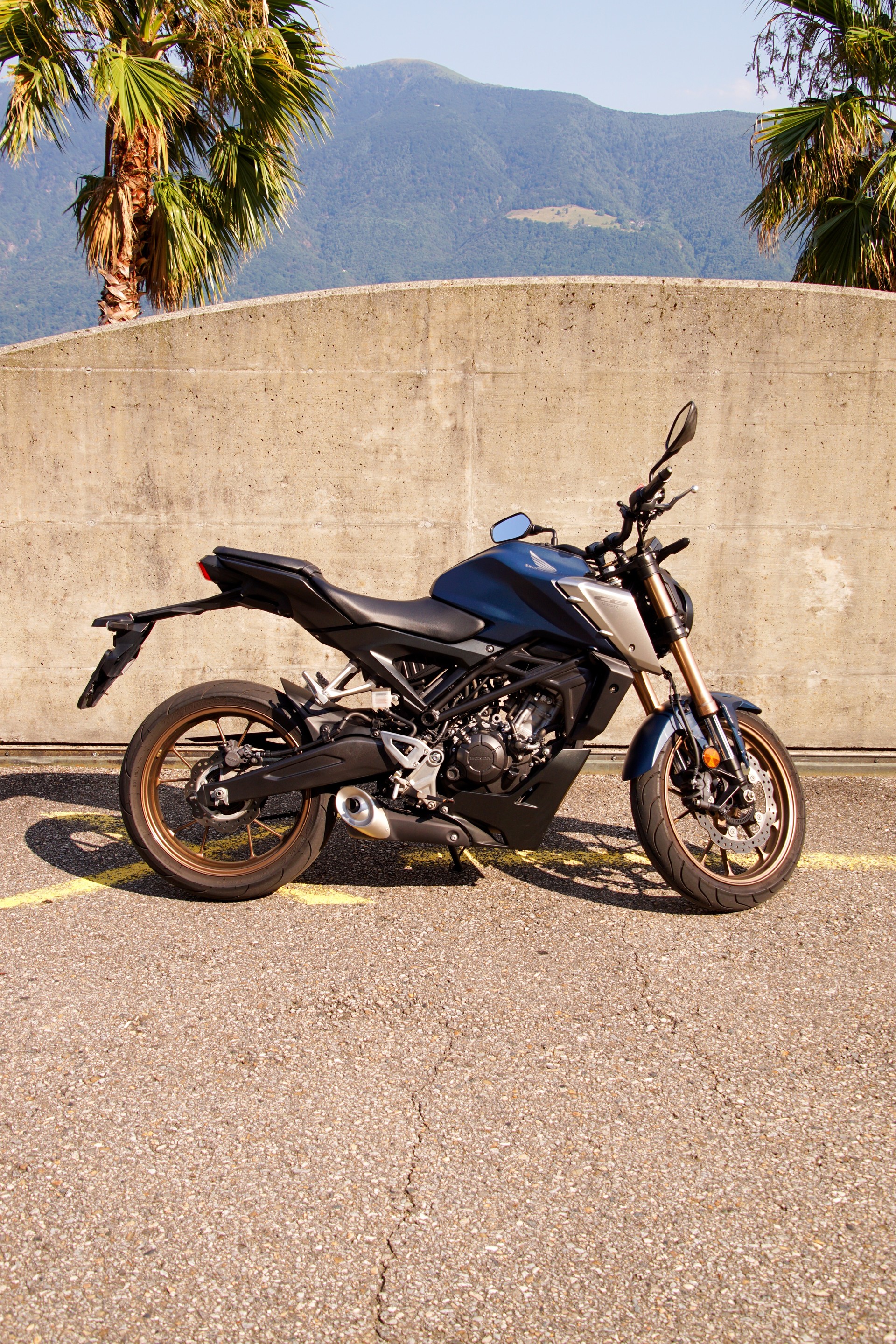 HONDA CB 125 R-image-3