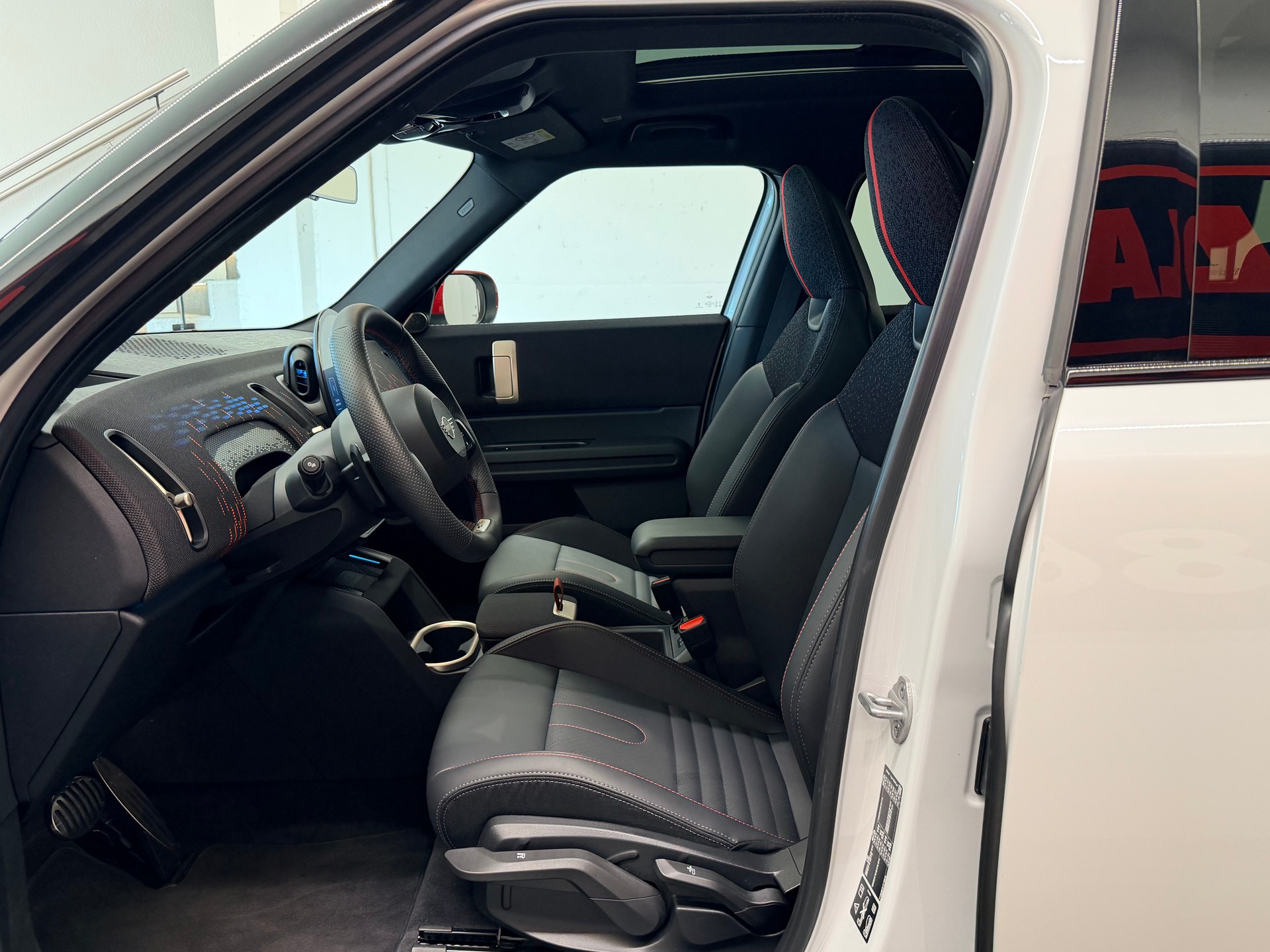 MINI Countryman John Cooper Works ALL4 Steptronic-image-14