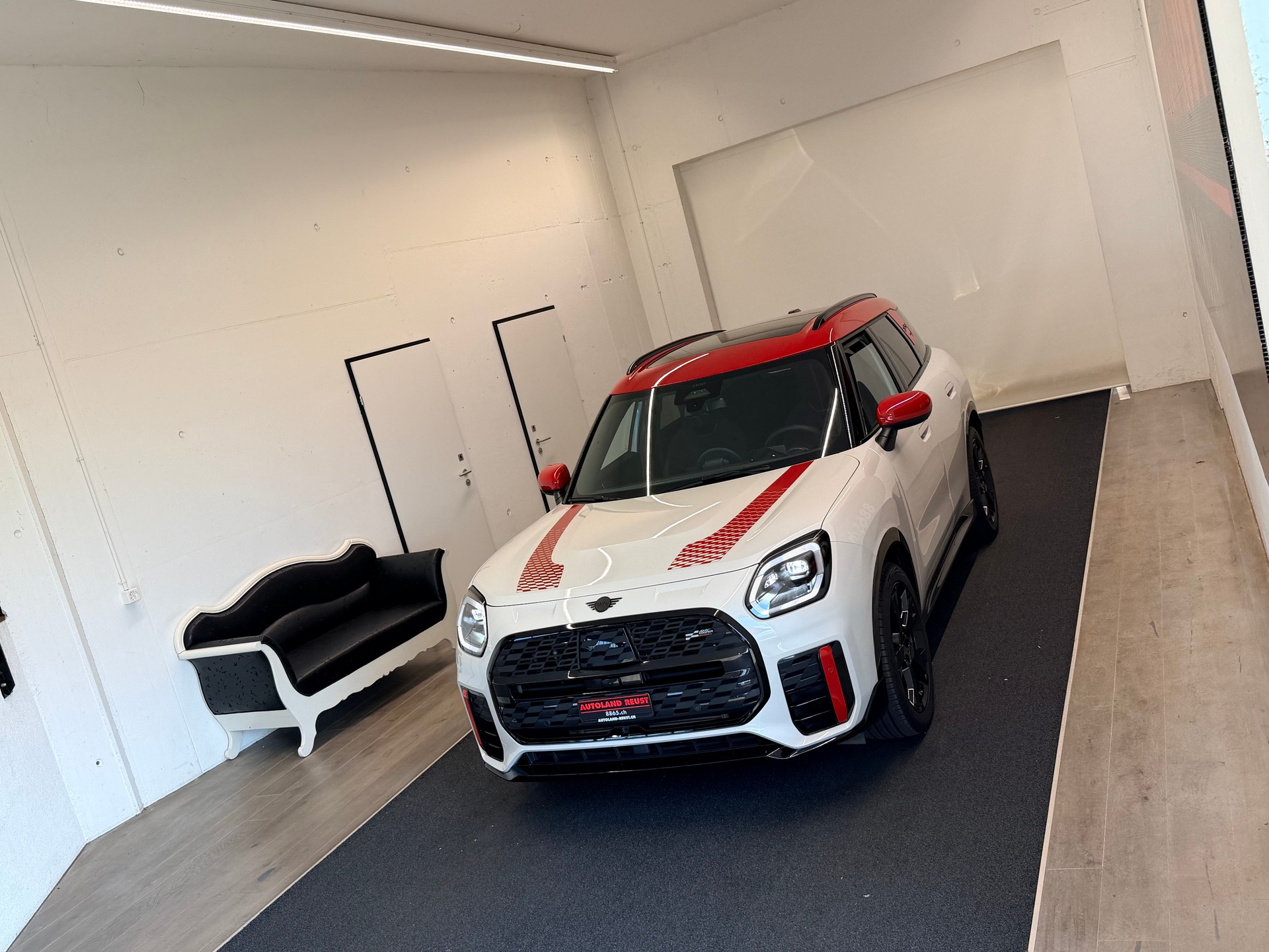 MINI Countryman John Cooper Works ALL4 Steptronic-showroom-element-3
