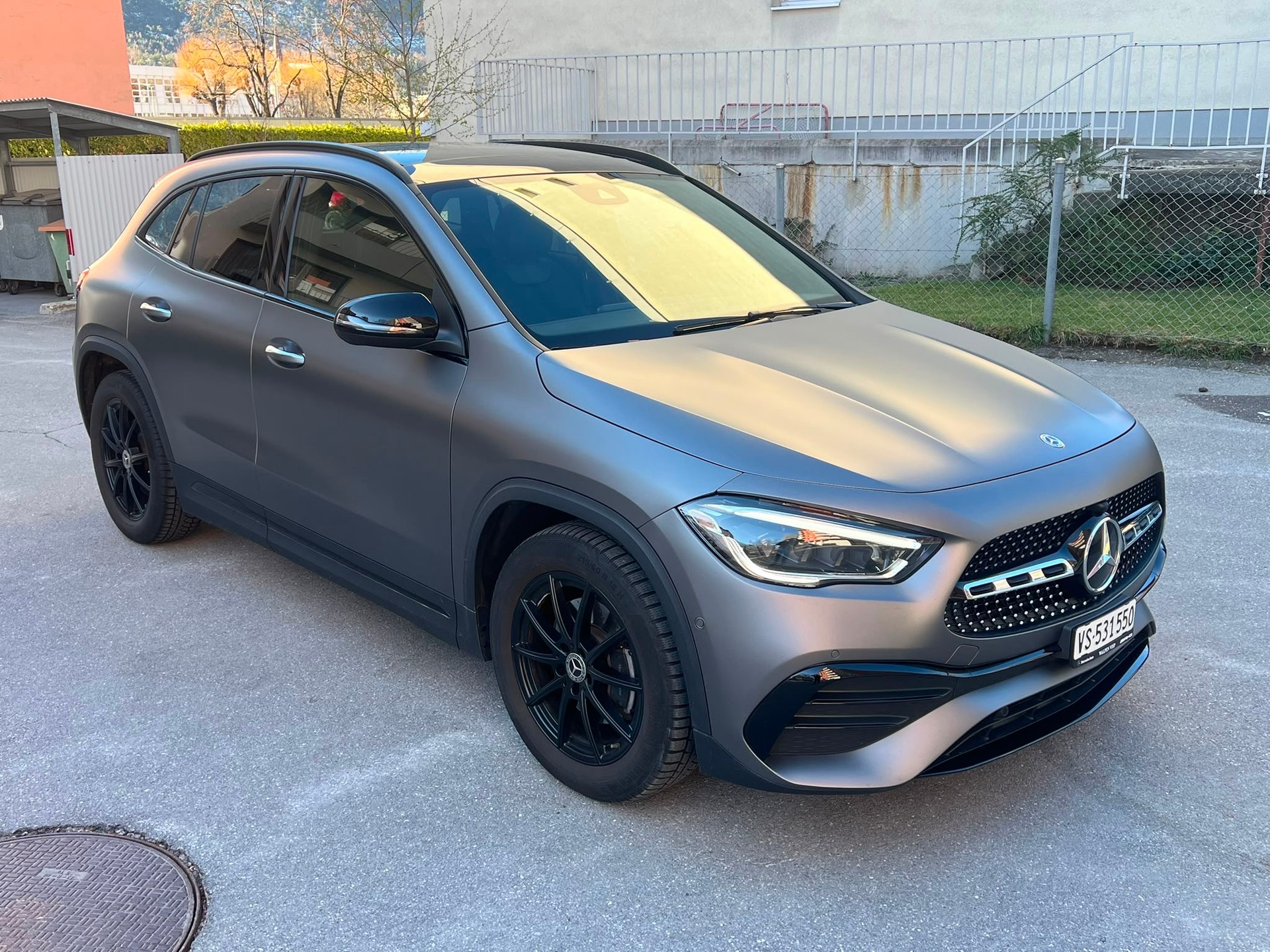 MERCEDES-BENZ GLA 220d 4Matic AMG Line 8G-DCT
