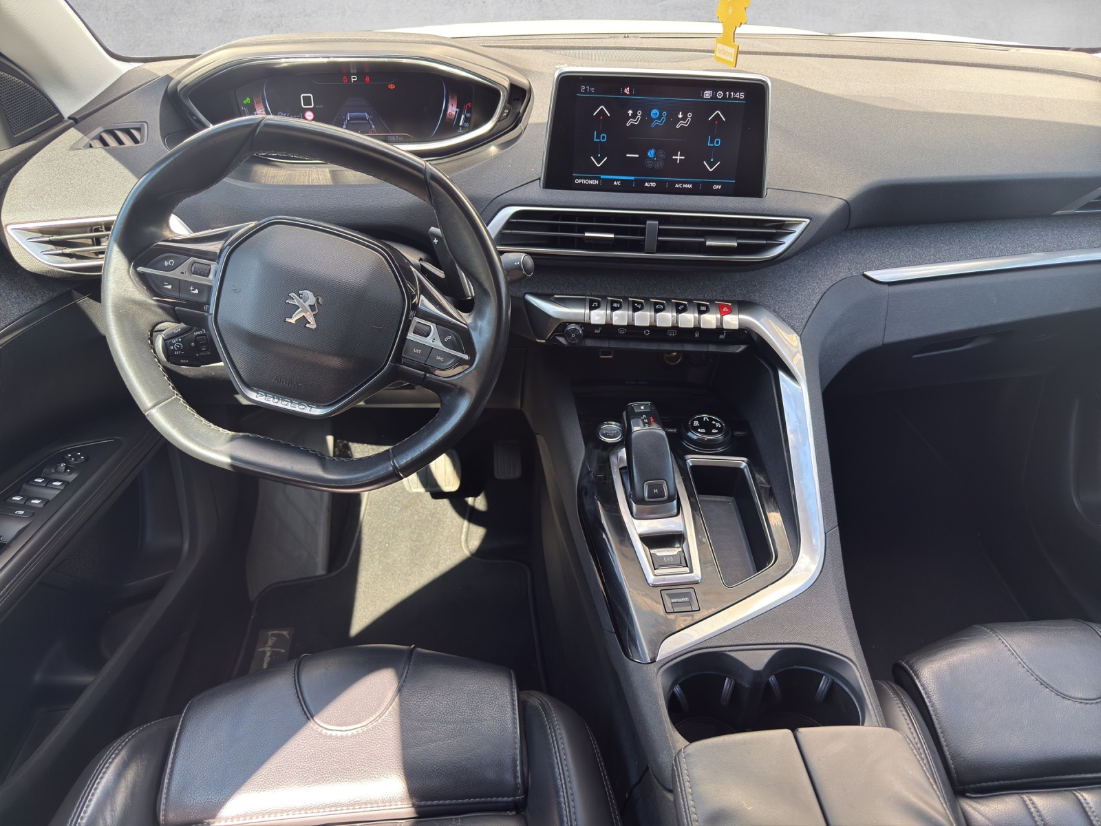 PEUGEOT 5008 1.6 THP Allure EAT-image-8