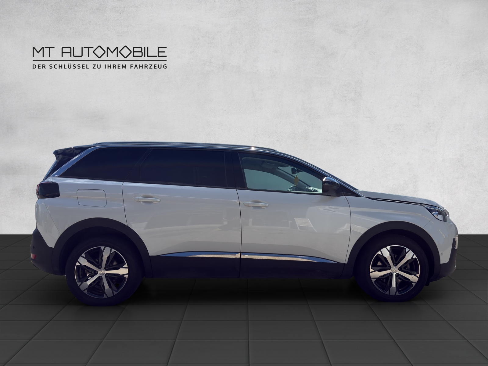 PEUGEOT 5008 1.6 THP Allure EAT-image-7