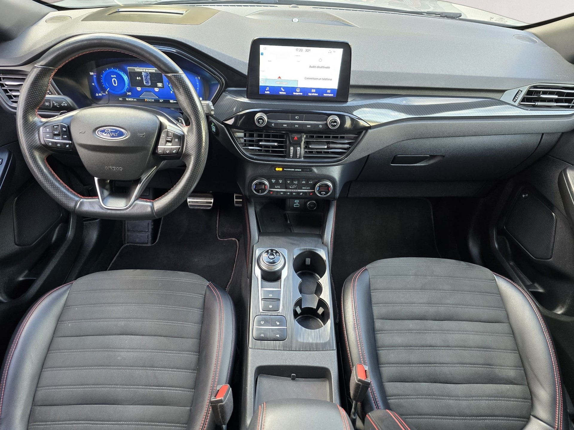 FORD Kuga 2.0 TDCi EcoBlue ST-Line 4WD Automat-image-8