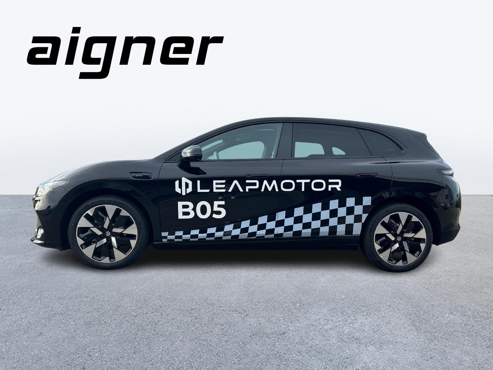 LEAPMOTOR B05 EV-showroom-element-1